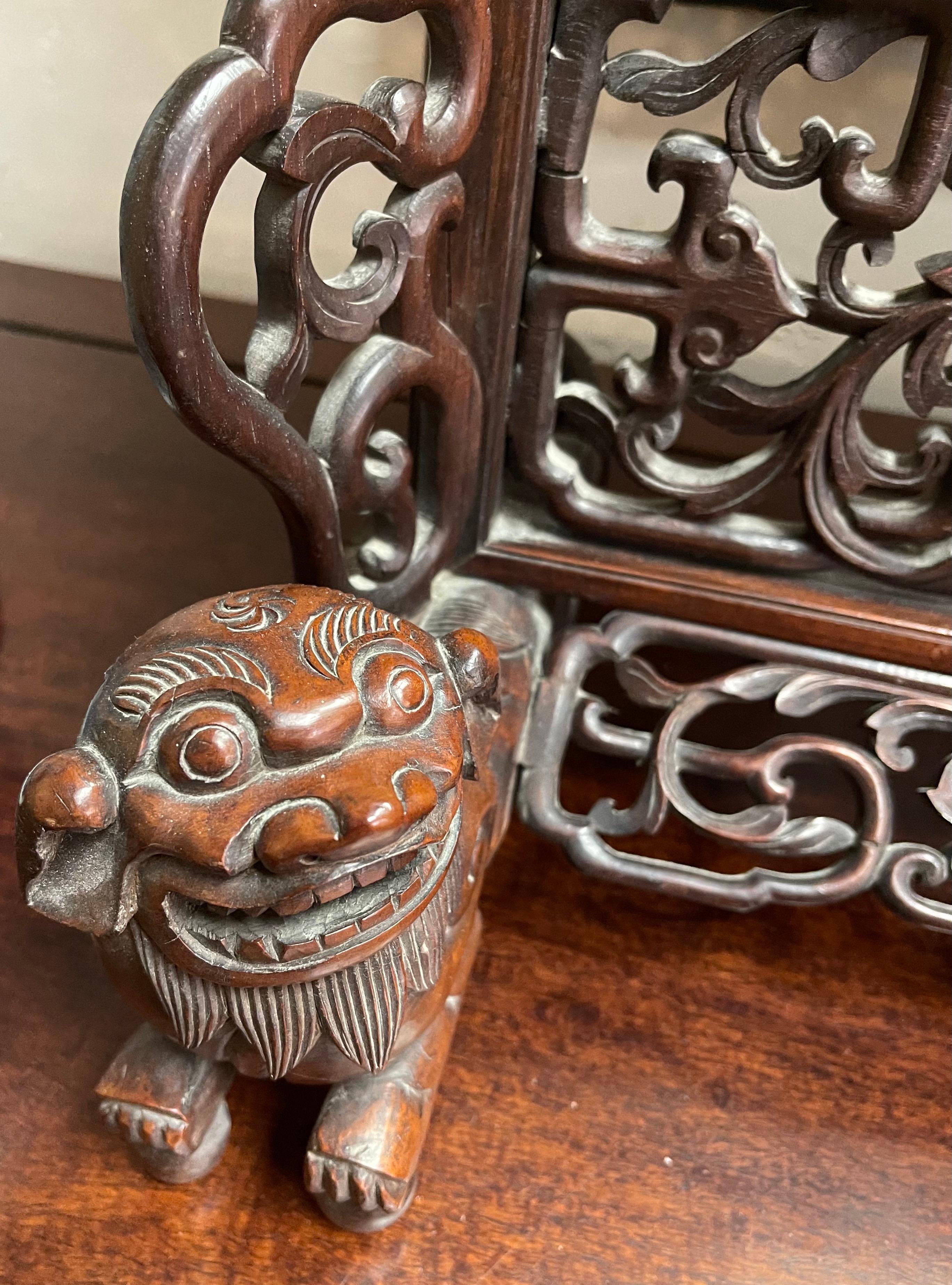 Large One-of-a-Kind Chinese Rosewood Table Mirror with Foo Dogs & Lattice Work For Sale 3