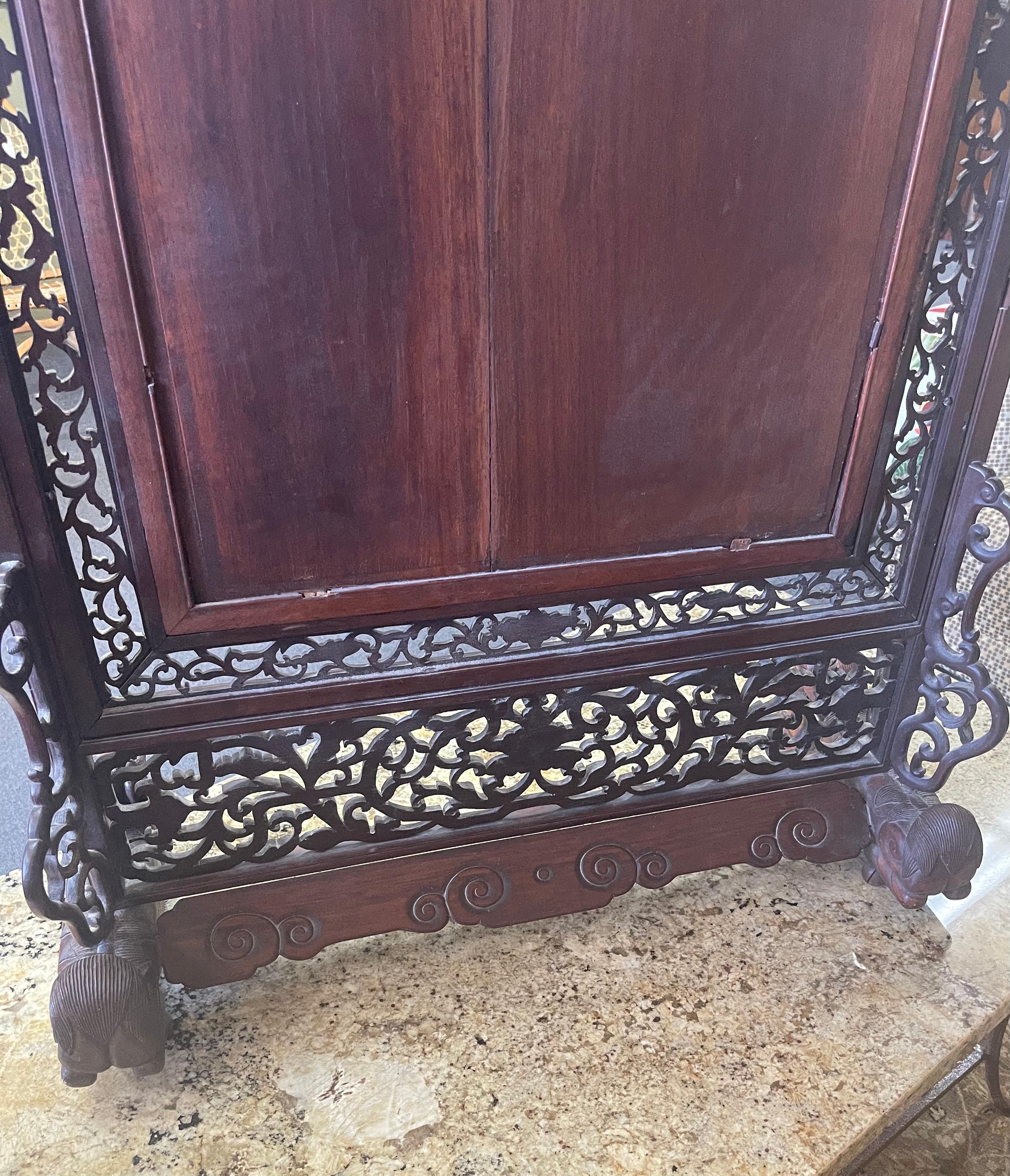 Large One-of-a-Kind Chinese Rosewood Table Mirror with Foo Dogs & Lattice Work For Sale 11