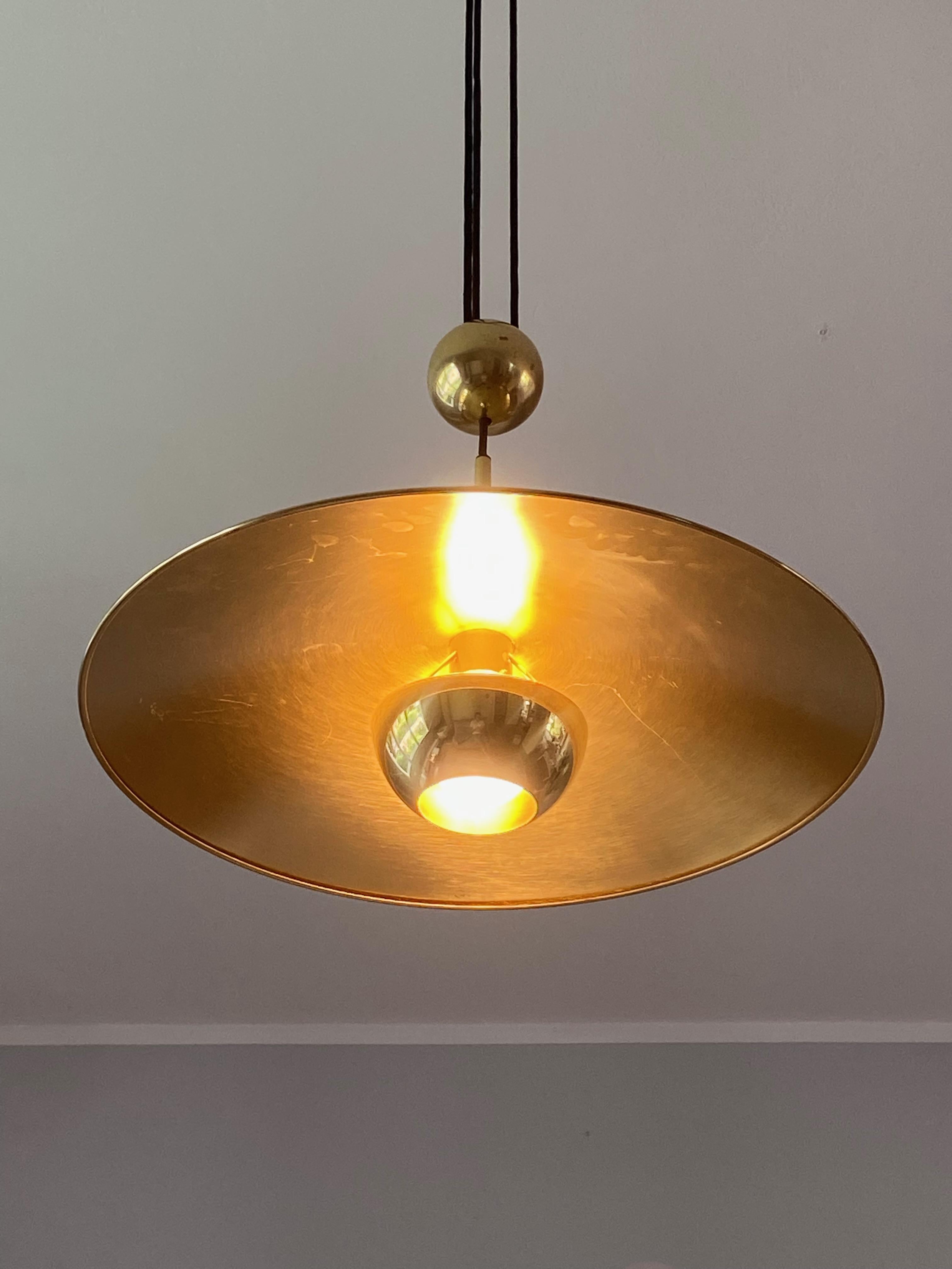 Large Onos 55 Adjustable Brass Counterweight Pendant Light by Florian Schulz 7