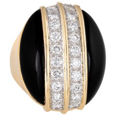 Large Onyx Diamond Ring Retro 18 Karat Yellow Gold Oval Cocktail Jewelry