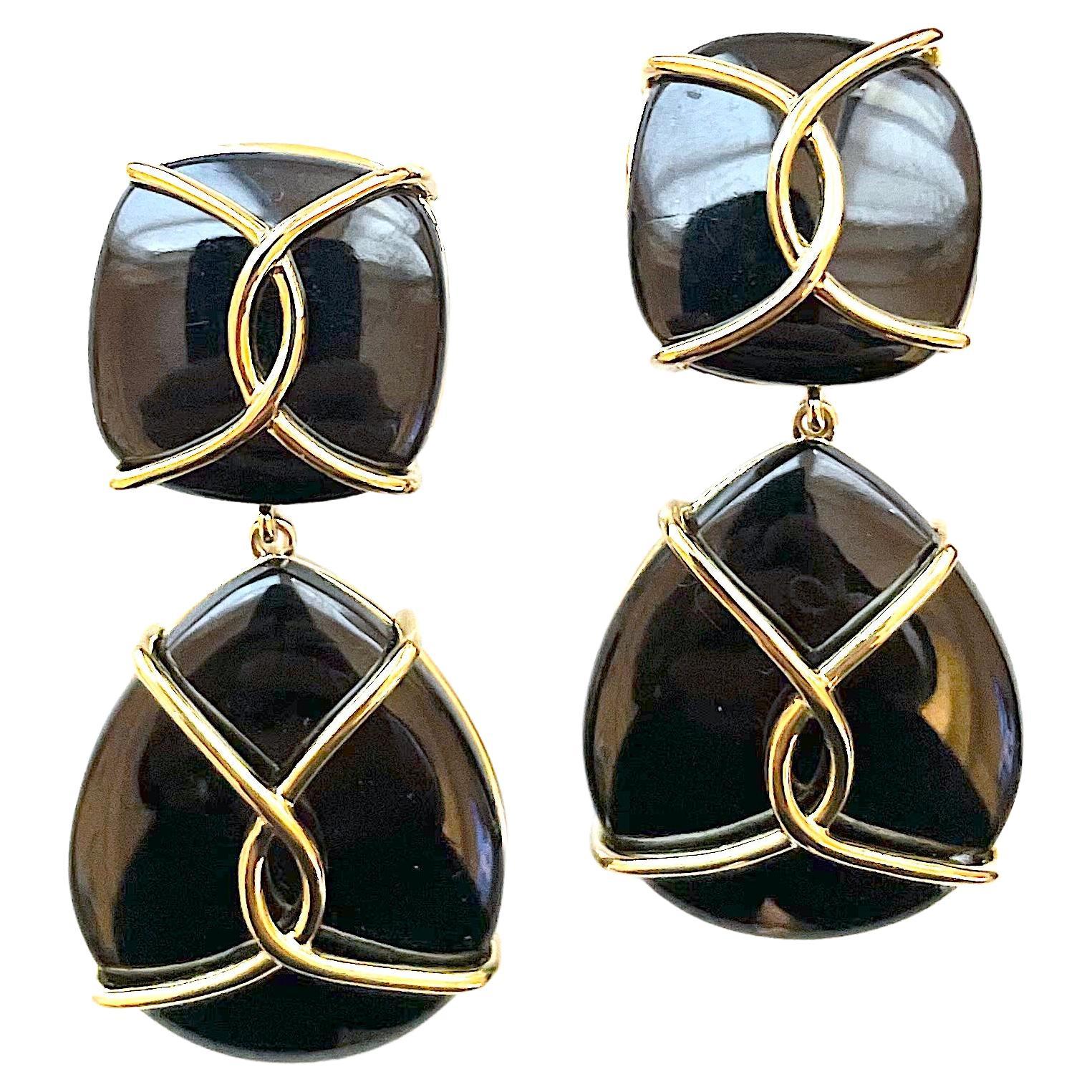 Large Onyx Drop Earrings with Twisted Gold Detail For Sale