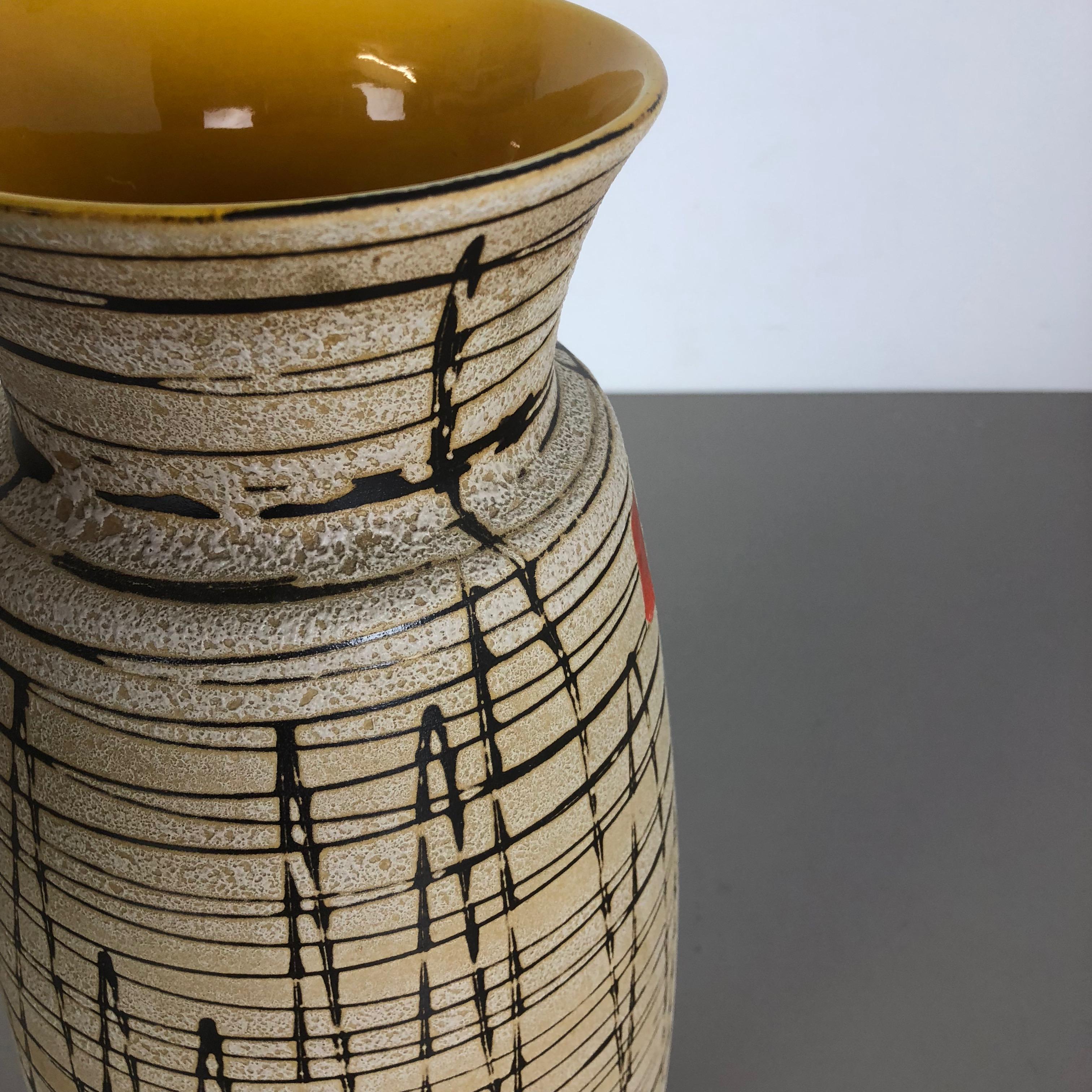 Céramique Grand vase de sol en poterie abstraite Op Art fabriqué par Bay Ceramics, Allemagne, années 1960 en vente