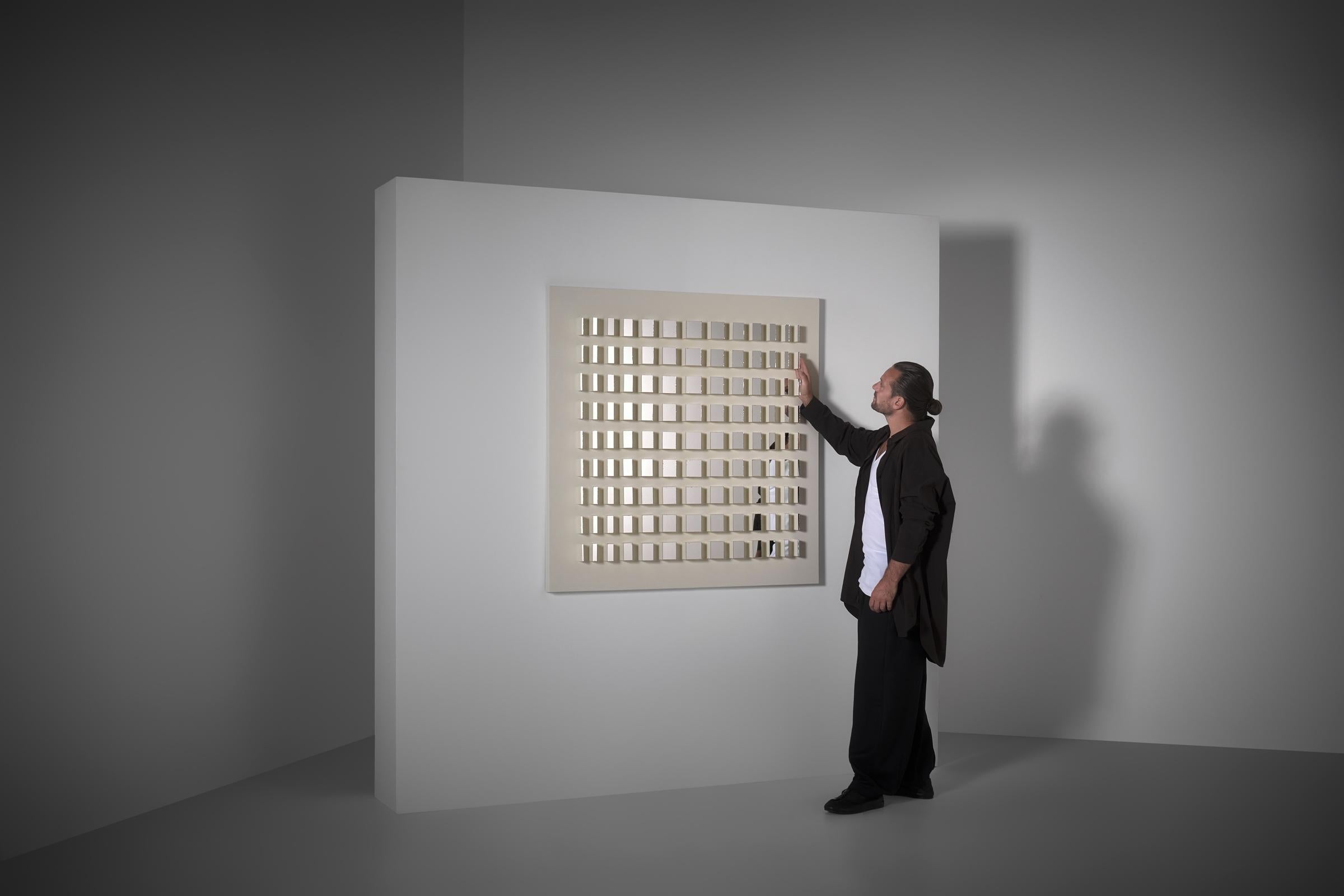 Large Op Art mirror by Godfried Lonis, the Netherlands 1976 In Good Condition For Sale In Rotterdam, ZH
