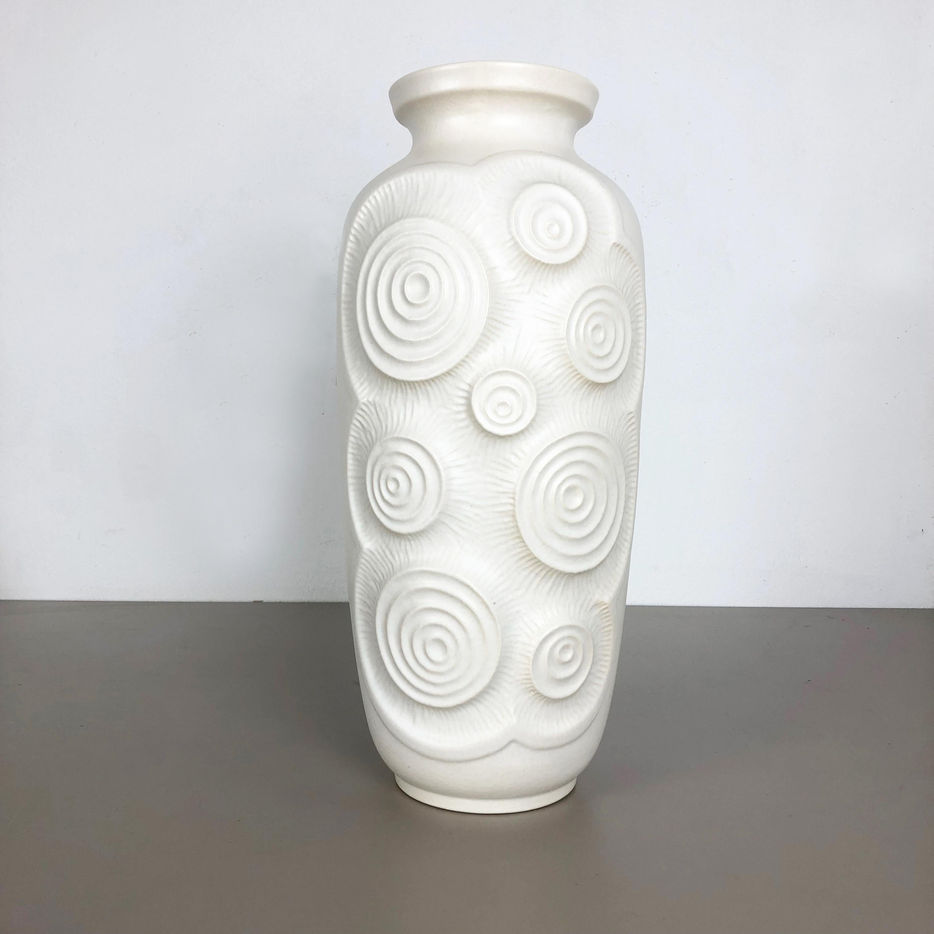 Mid-Century Modern Large Op Art Pottery Floor Vase Made by Bay Ceramics, Germany, 1960s