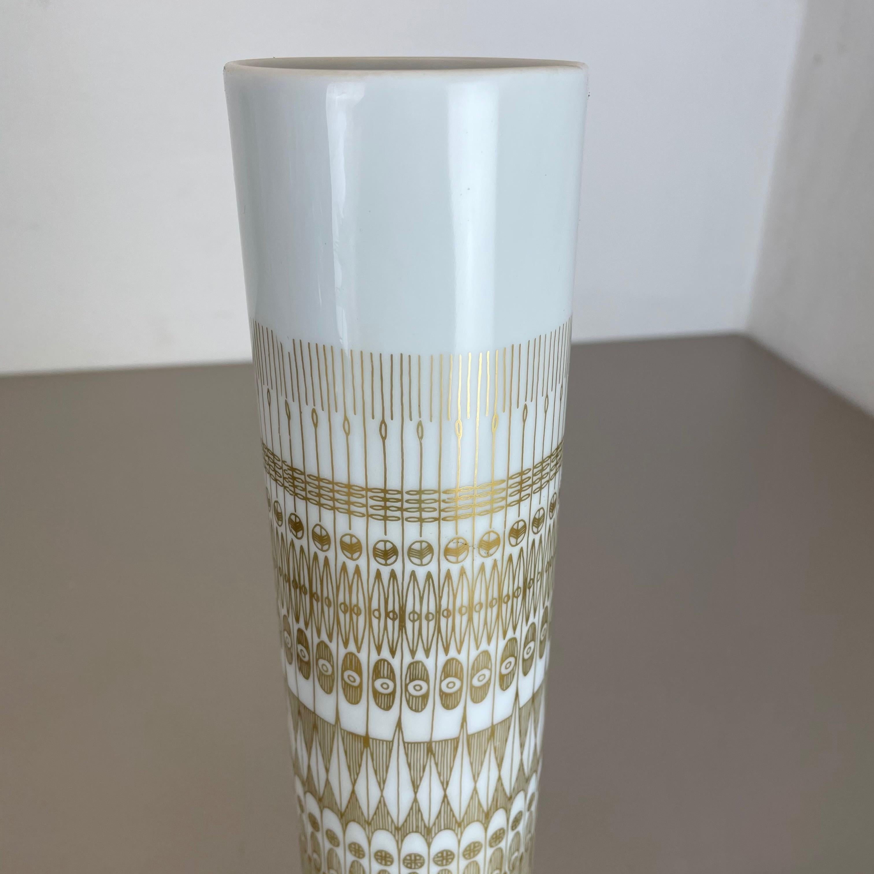 Grand vase en porcelaine OP Art de Hans Theo Baumann pour Rosenthal, Allemagne en vente 1