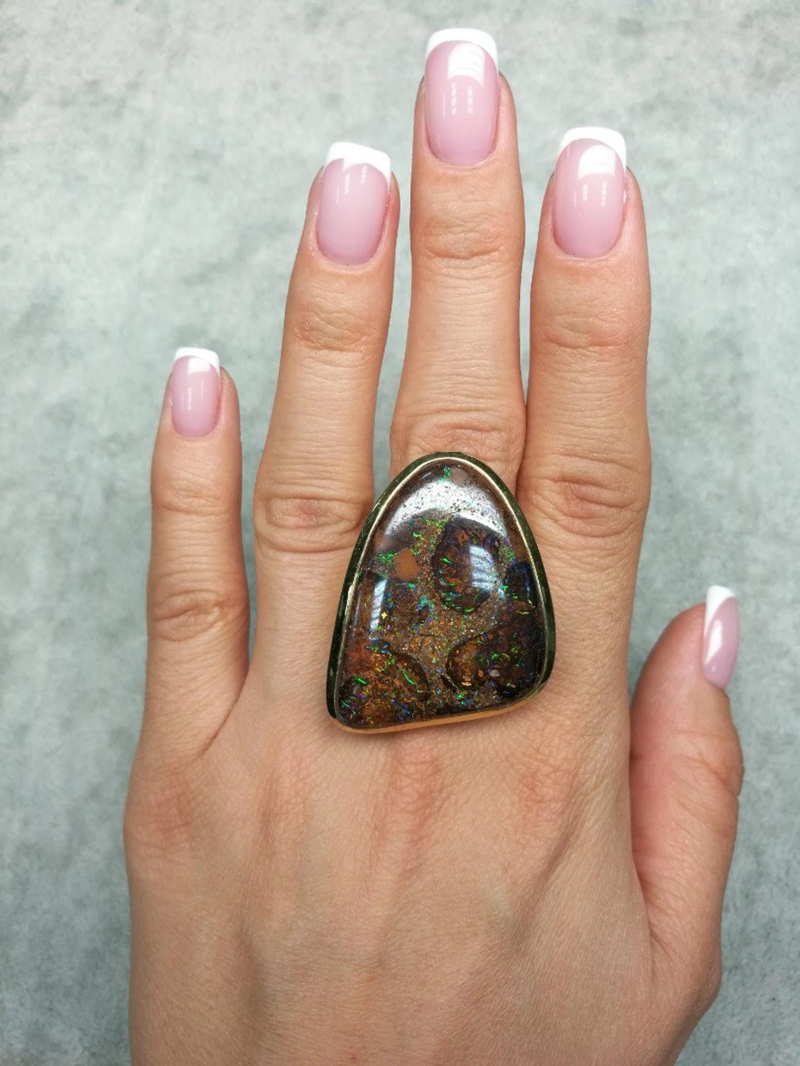 Trillion Cut Large Opal Ring 18K Gold silver Chunky Rainbow Cabochon Gift unisex For Sale