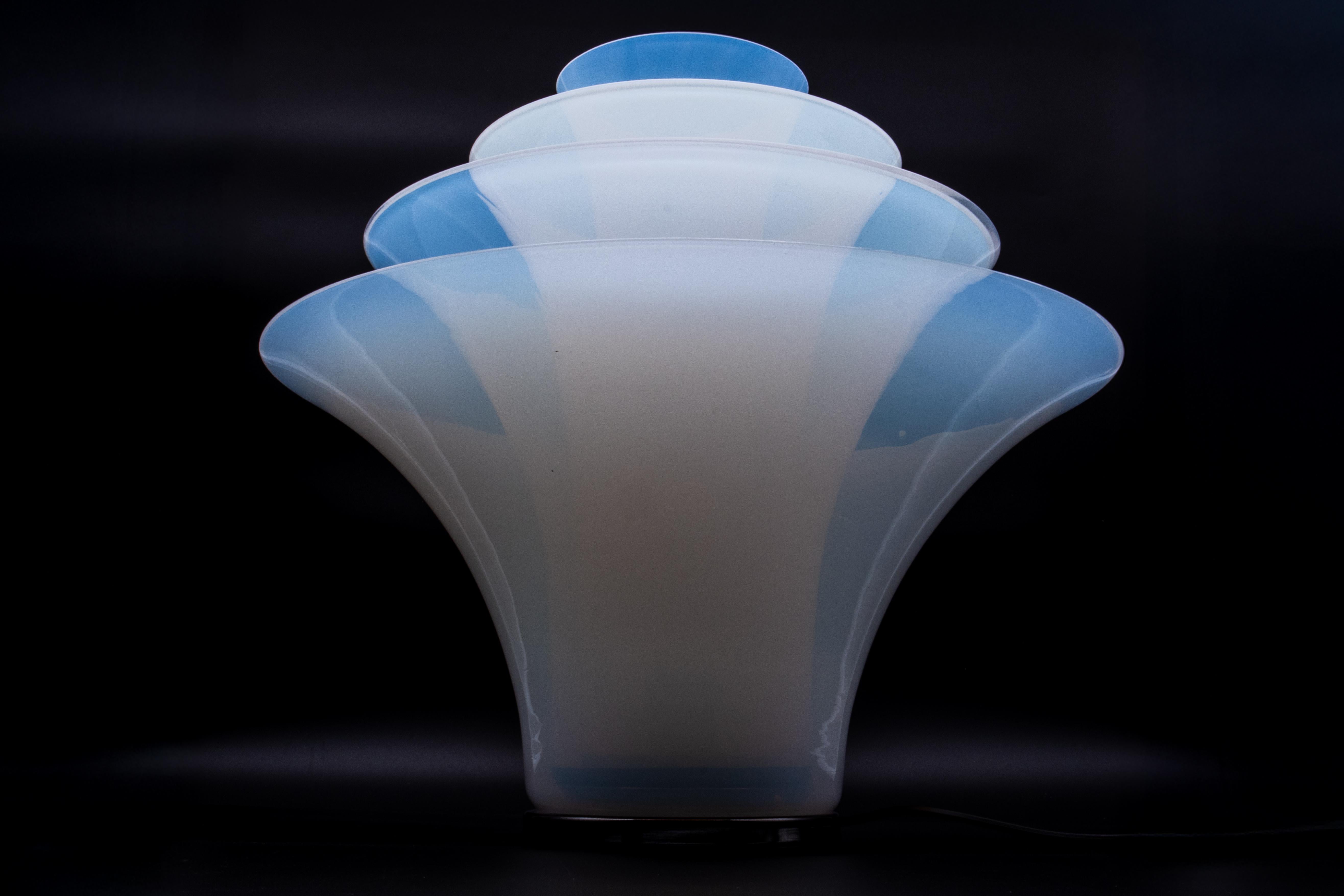 Large Opaline Lotus Floor Lamp Murano Glass, DiGlass Vetrerie, Italy 1980s In Good Condition In Grand Cayman, KY