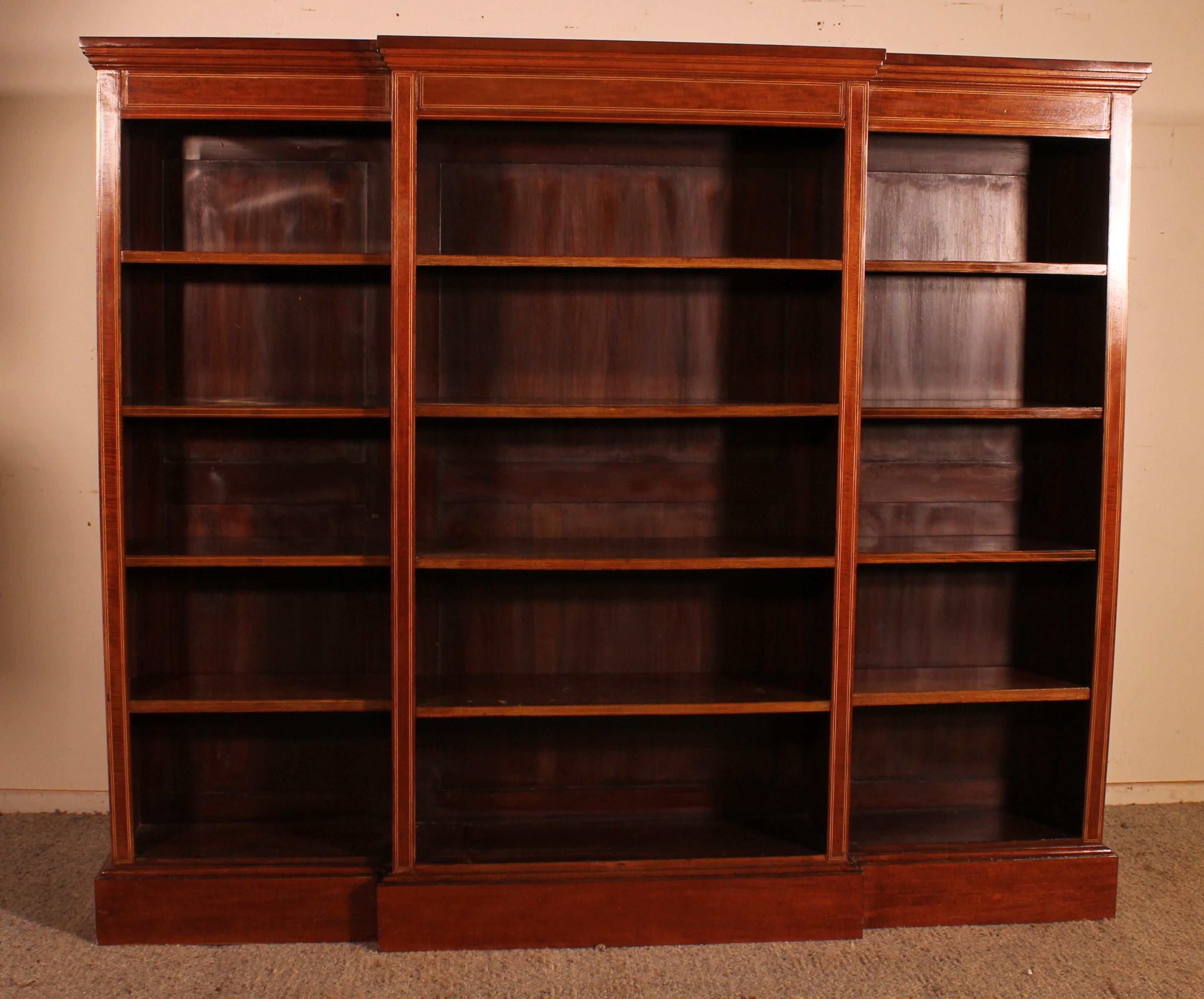 Large Open Bookcase in Mahogany from the 19th Century For Sale 6