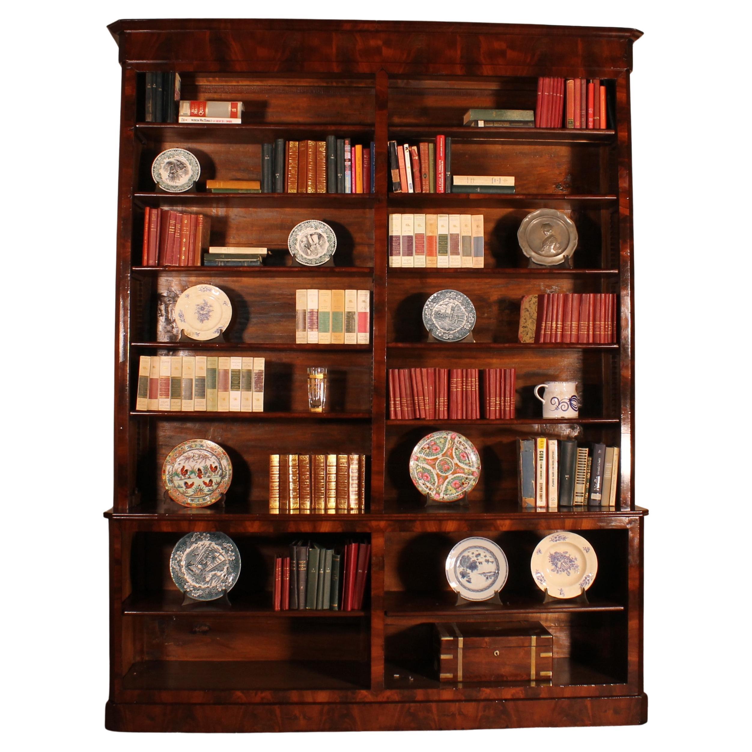 Großes offenes Bücherregal aus Mahagoni aus dem 19. Jahrhundert im Angebot
