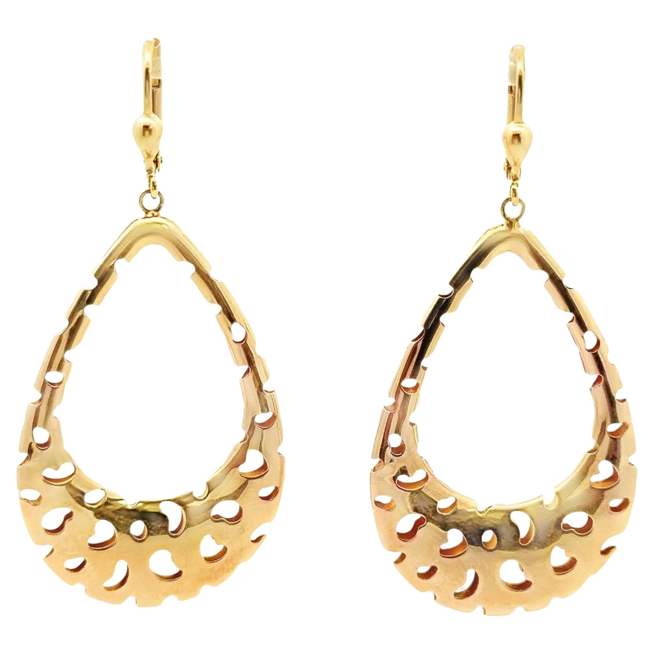 Large Open Teardrop Scalloped Pattern Drop Earring in 14K Yellow Gold For Sale
