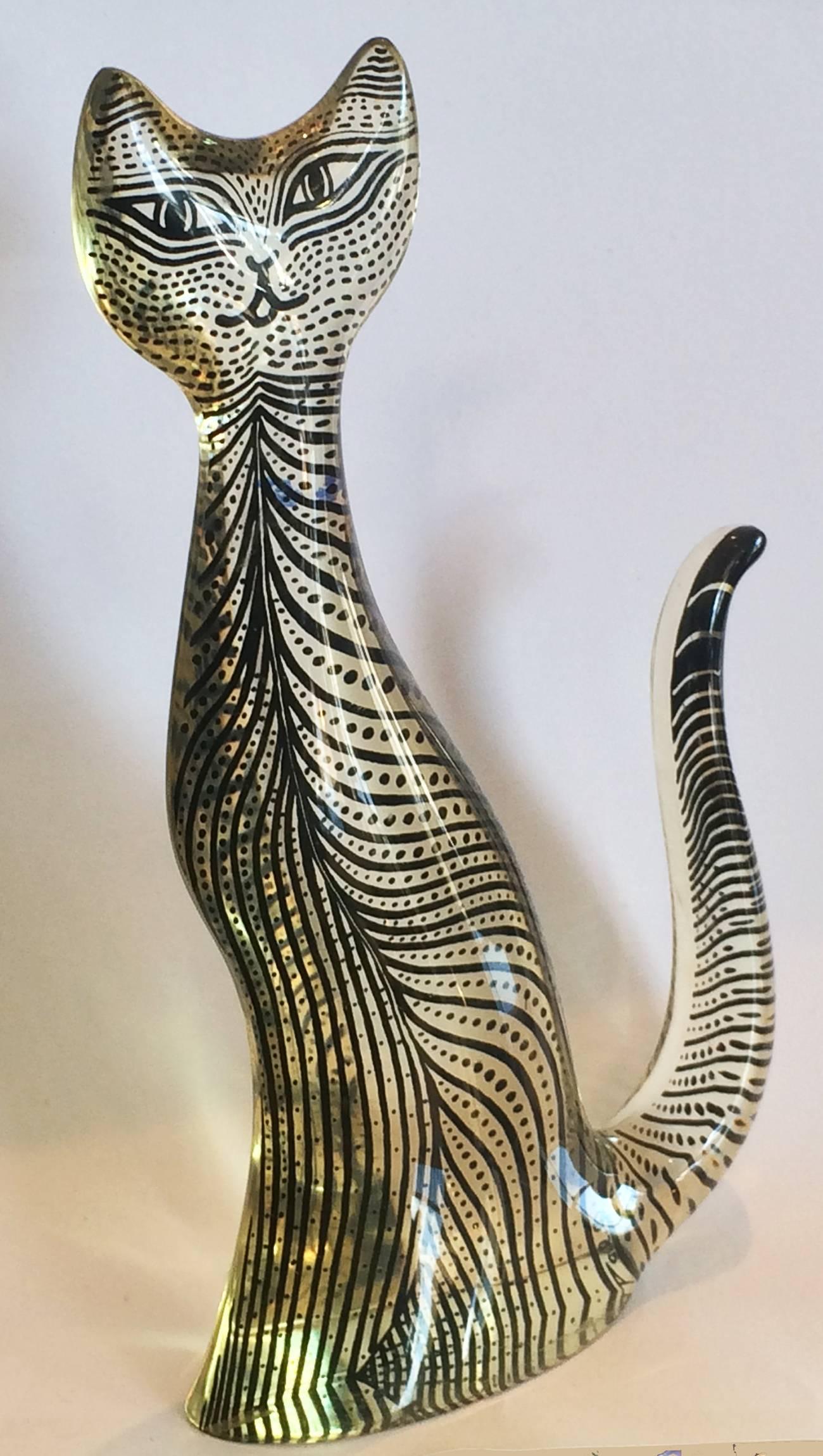 Large Optic Lucite Cat by Abraham Palatnik In Good Condition For Sale In Daylesford, Victoria