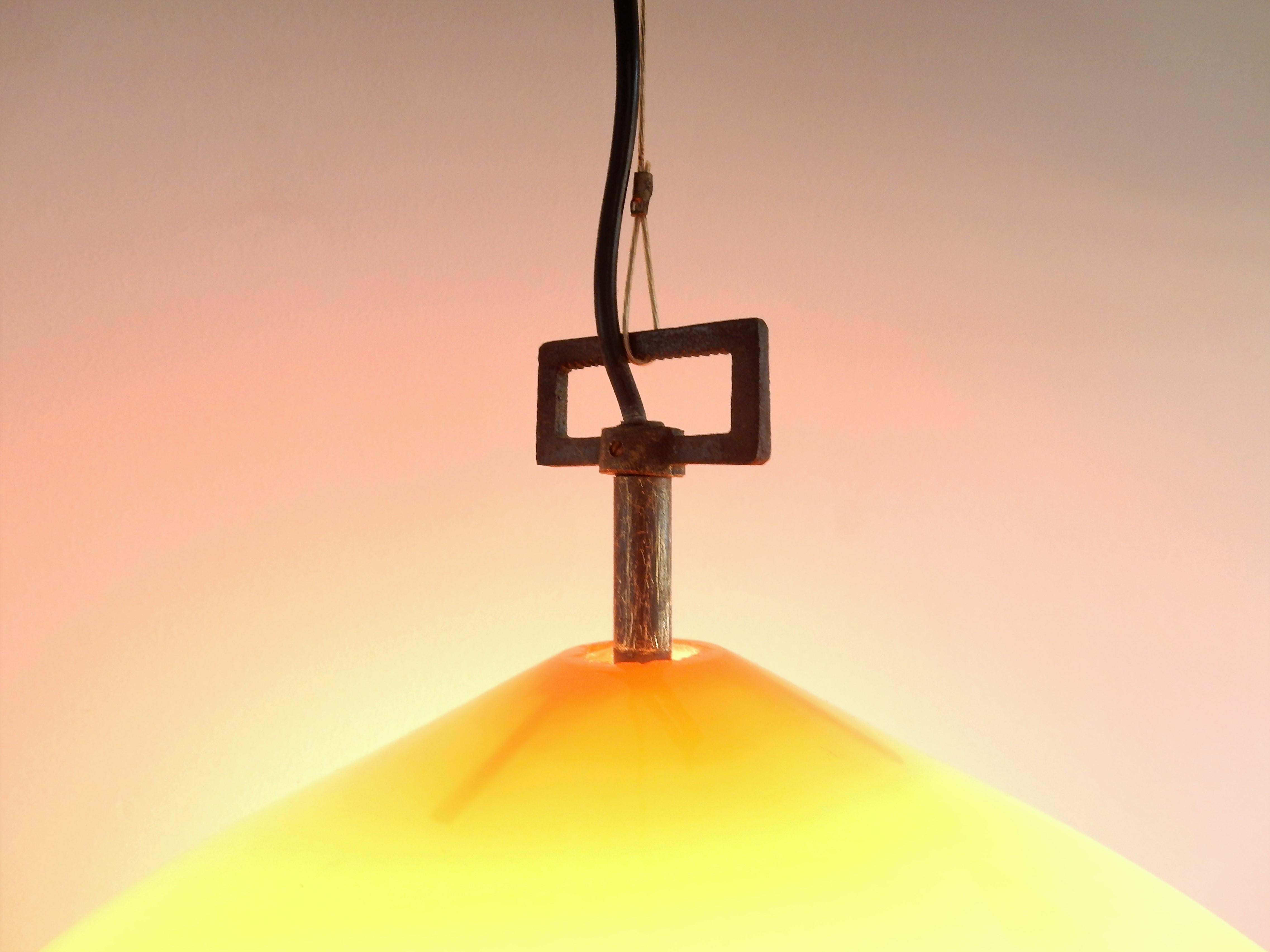 Large Orange 'Cipolla' Pendant Lamp by Alessandro Pianon for Vistosi, Italy In Good Condition In Steenwijk, NL