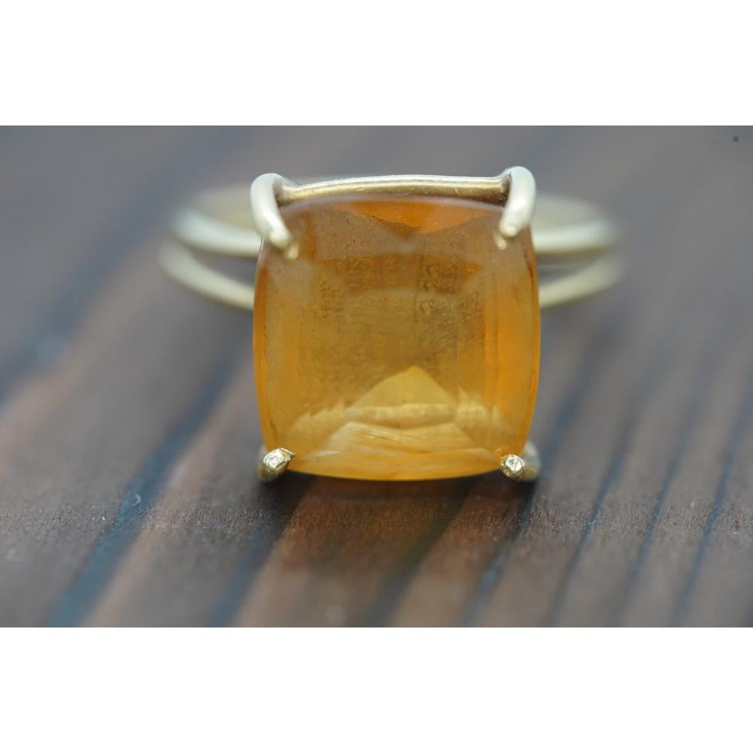 Large Orange Citrine ring. 18k yellow gold Heavy Large Prong Set Round Citrine For Sale 3