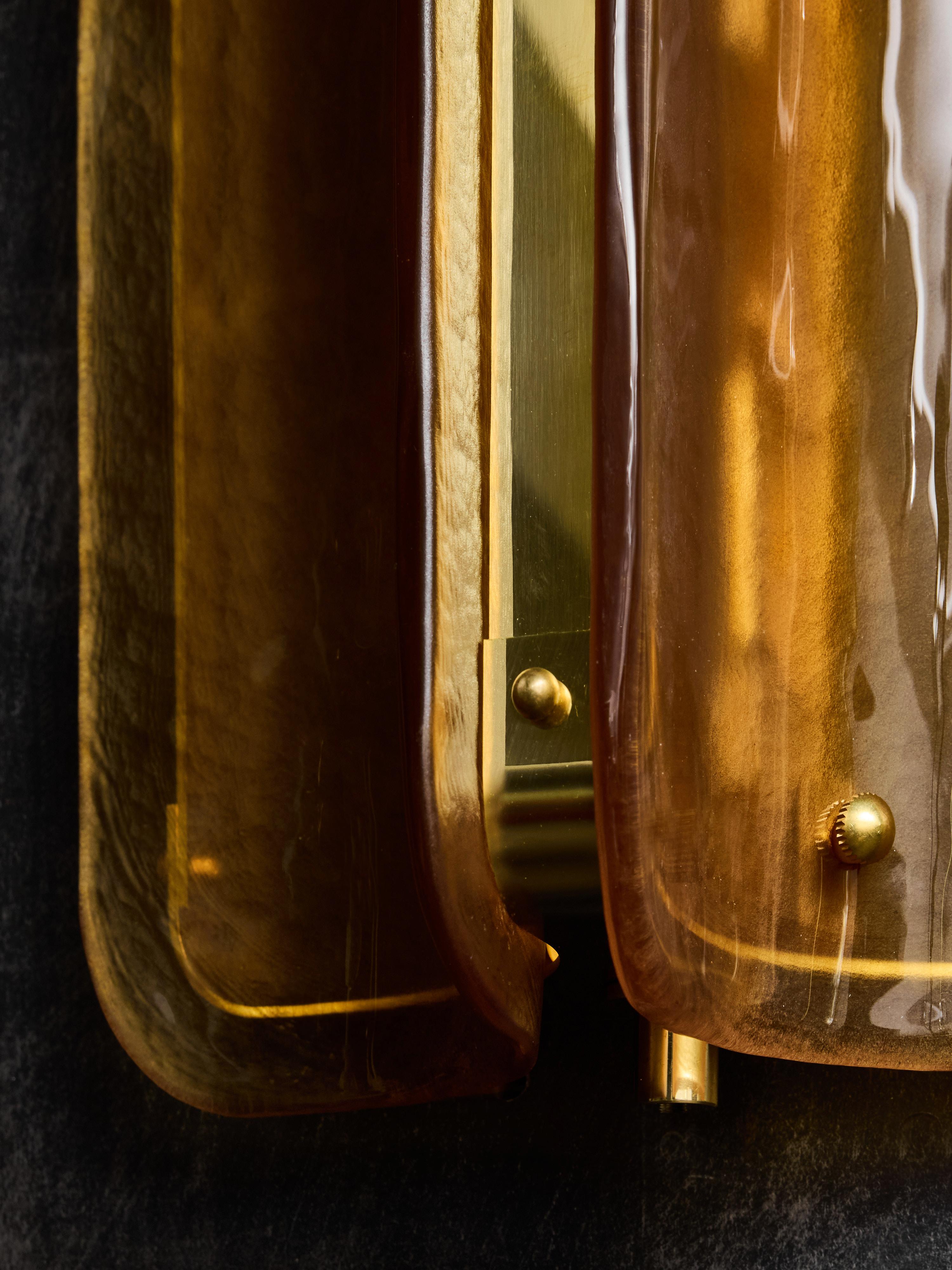 Grande applique arancione in vetro di Murano e ottone in vendita 2