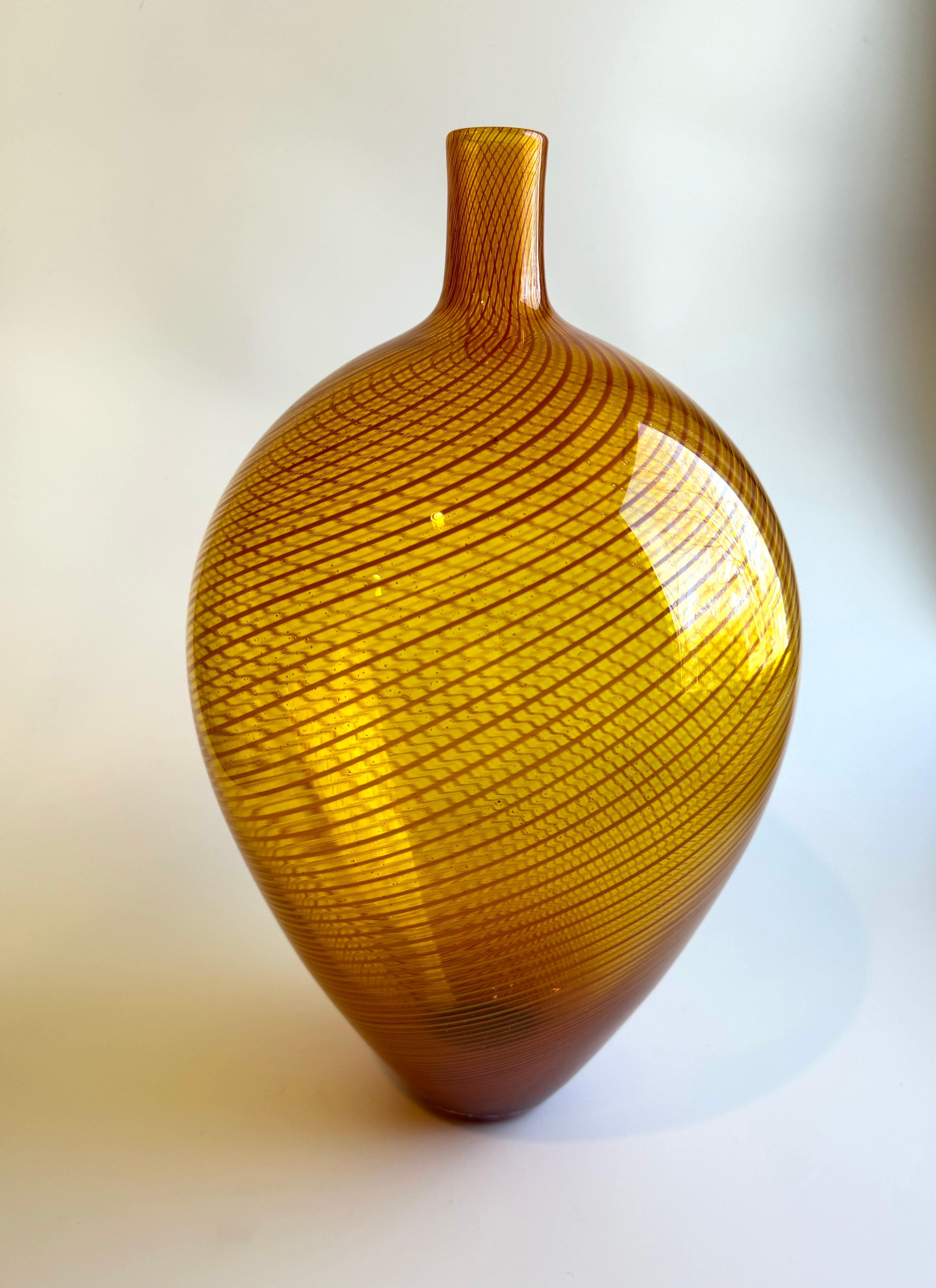 Large Orange Nine Iron Studios MCM Art Glass Vase Swirl In Good Condition For Sale In Fort Washington, MD