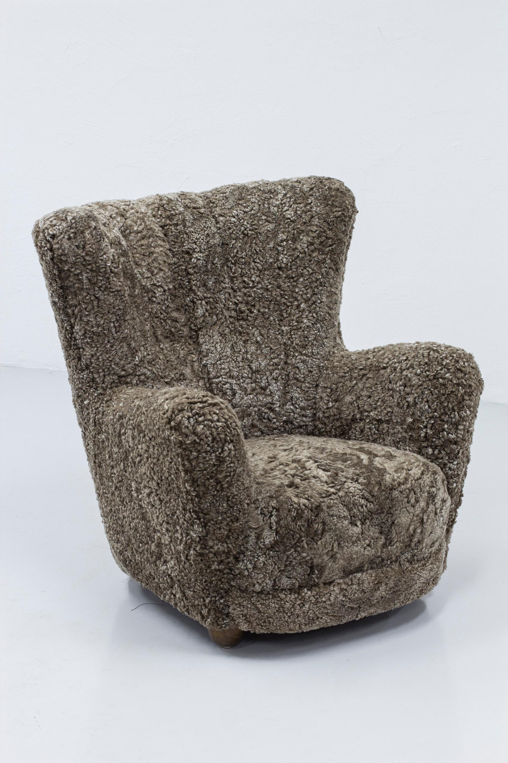 Large Organic Danish Modern Sheepskin Chair, Denmark, 1940s 5