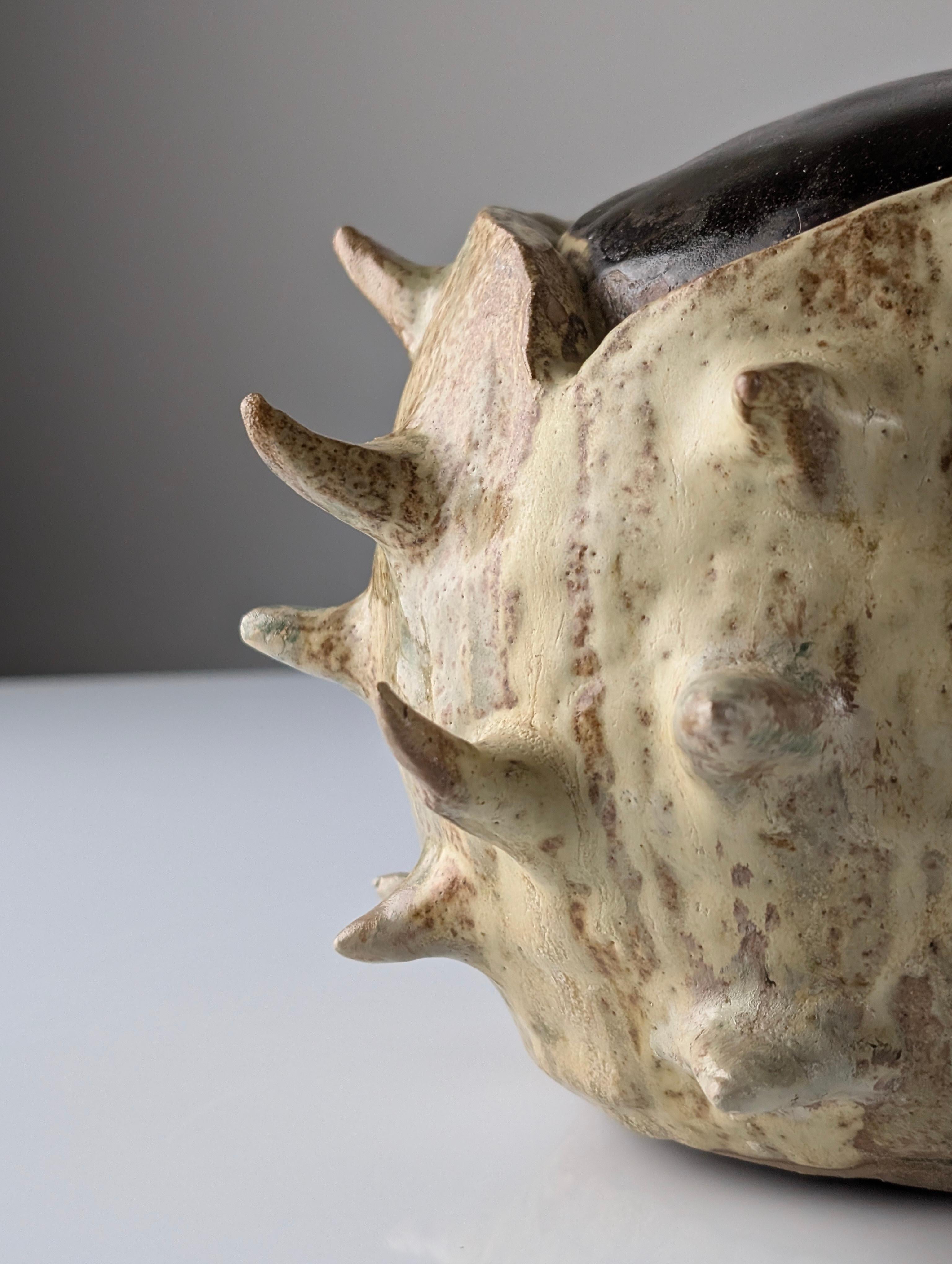 Organico moderno Grande scultura organica in gres smaltato del 20° secolo in vendita