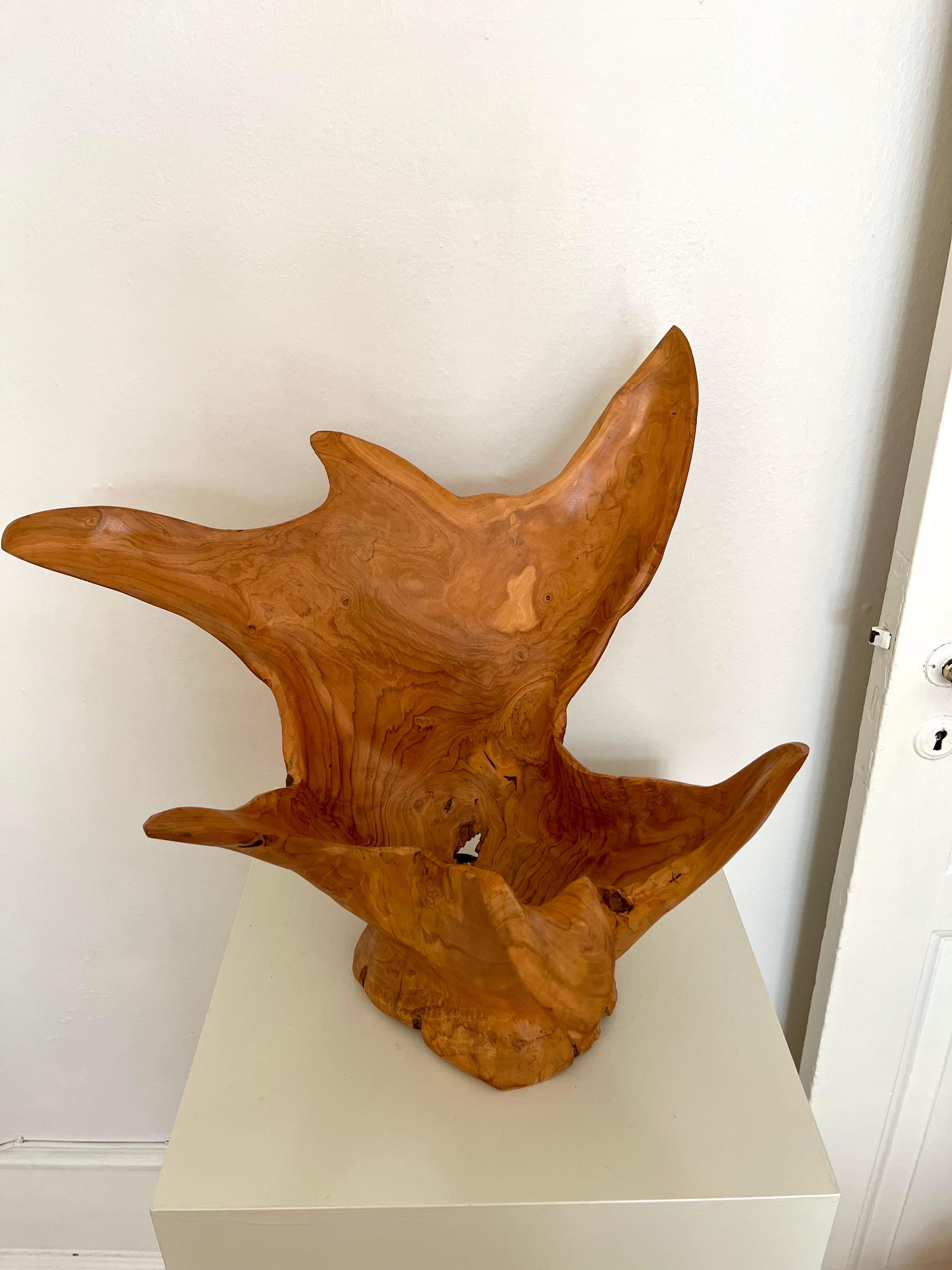 Grand bol sculpté en ronce de bois organique et moderne, Indonésie, 1970 en vente 11