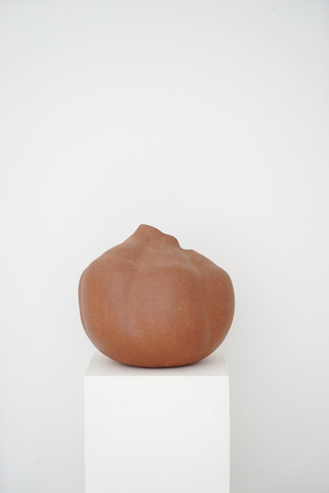 Large Organic Sculptural Ceramic Pottery Vessel  For Sale 4
