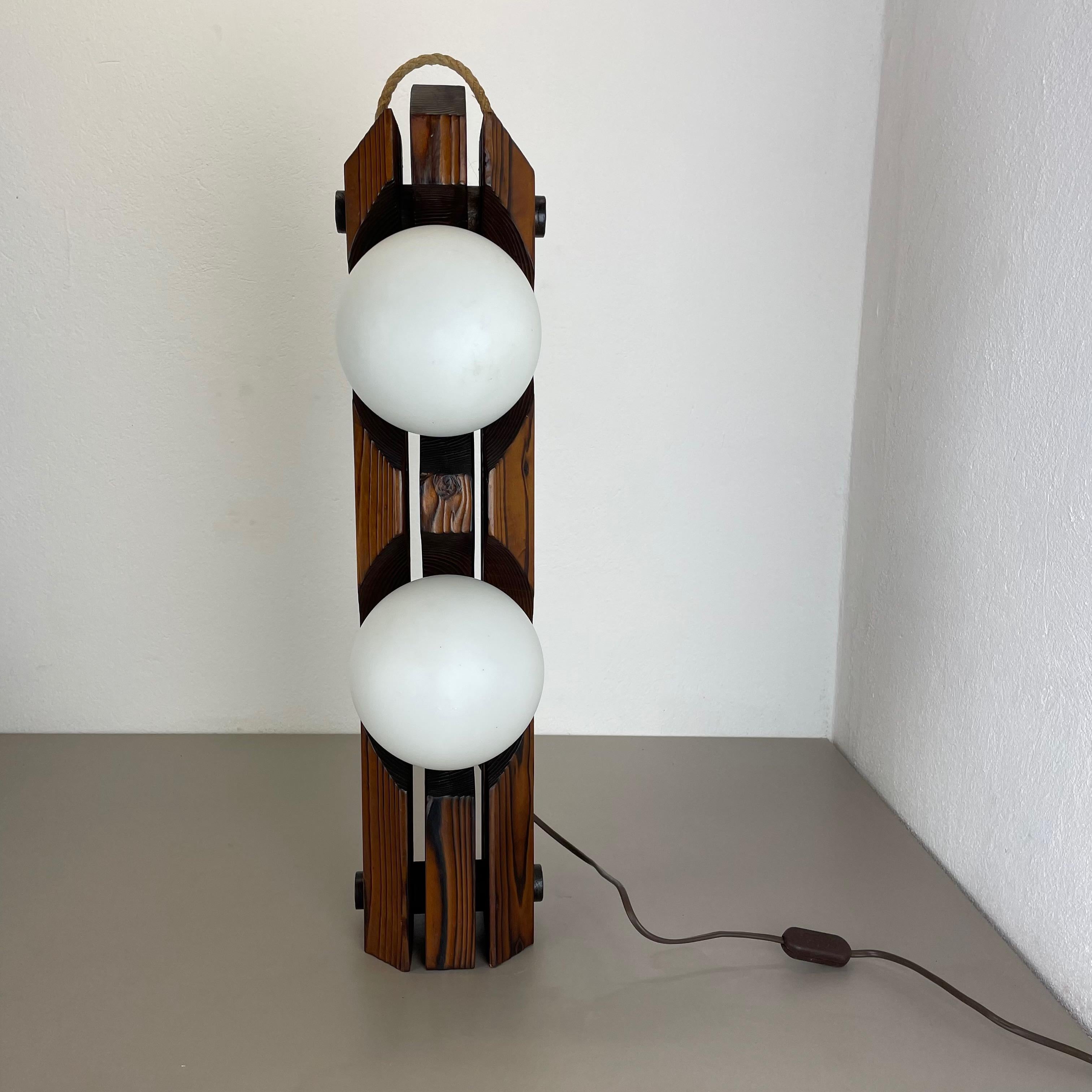 Grand lampadaire sculptural organique en bois de pin fabriqué par Temde, Allemagne, années 1970 en vente 10