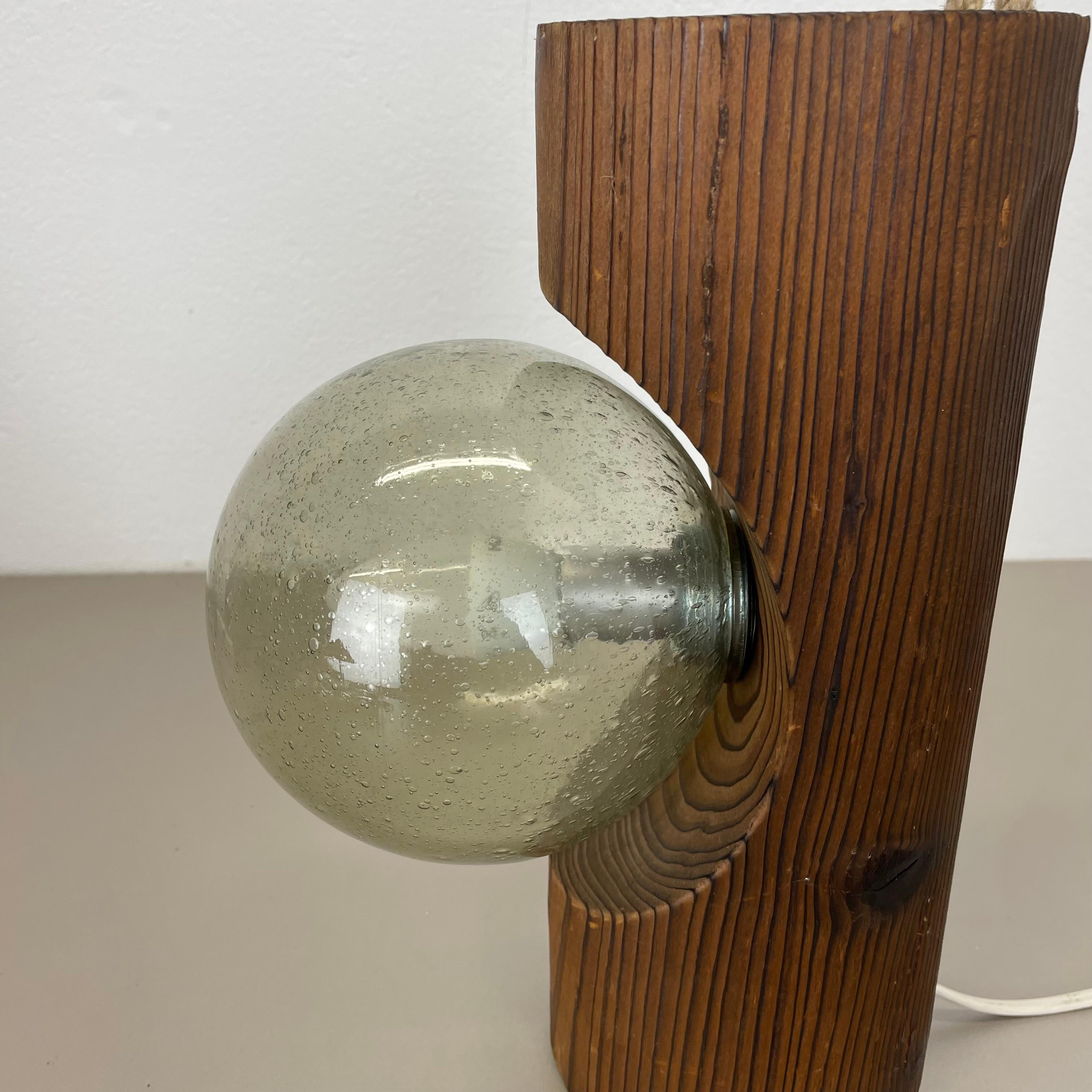 Große organische skulpturale PINE-Holz-Tischleuchte von Temde Lights, Deutschland 1970er Jahre (Moderne der Mitte des Jahrhunderts) im Angebot