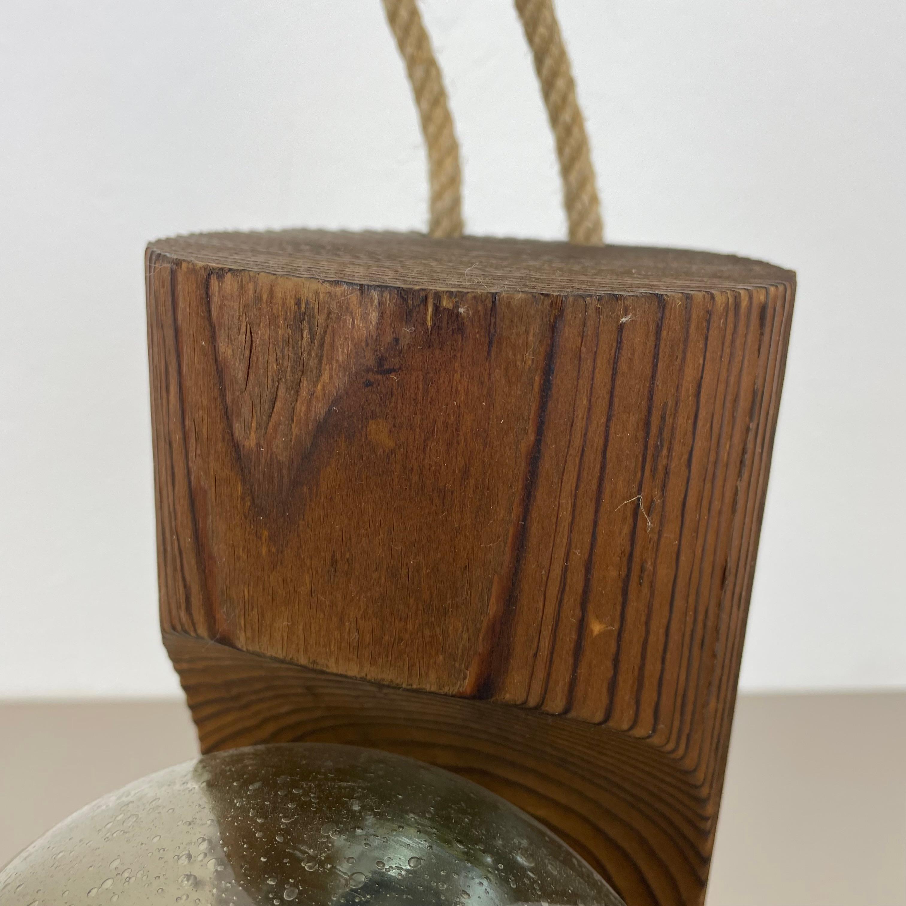 Große organische skulpturale PINE-Holz-Tischleuchte von Temde Lights, Deutschland 1970er Jahre im Angebot 3