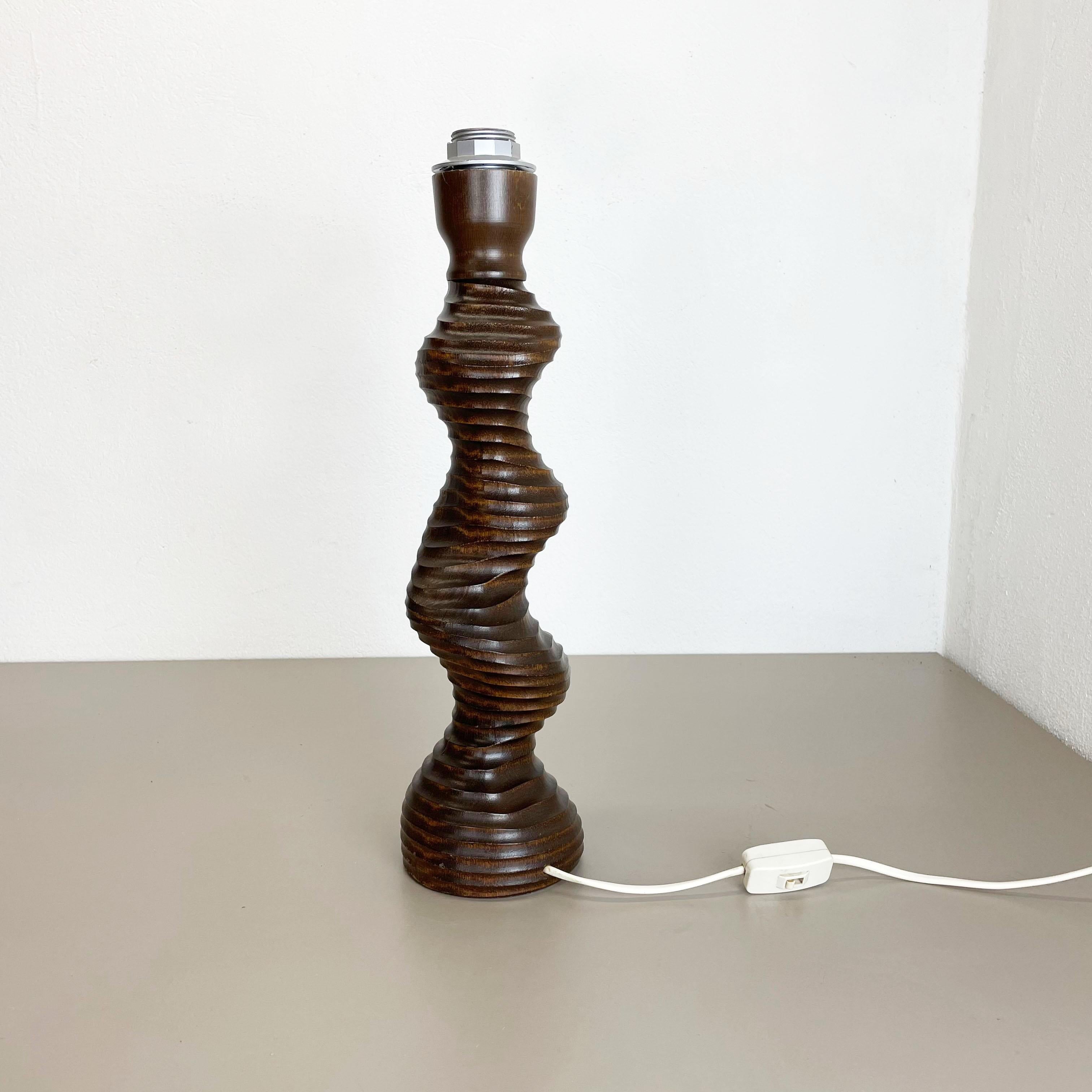 Large Organic Sculptural Wooden Table Light Made Temde Lights, Germany, 1970s In Good Condition For Sale In Kirchlengern, DE