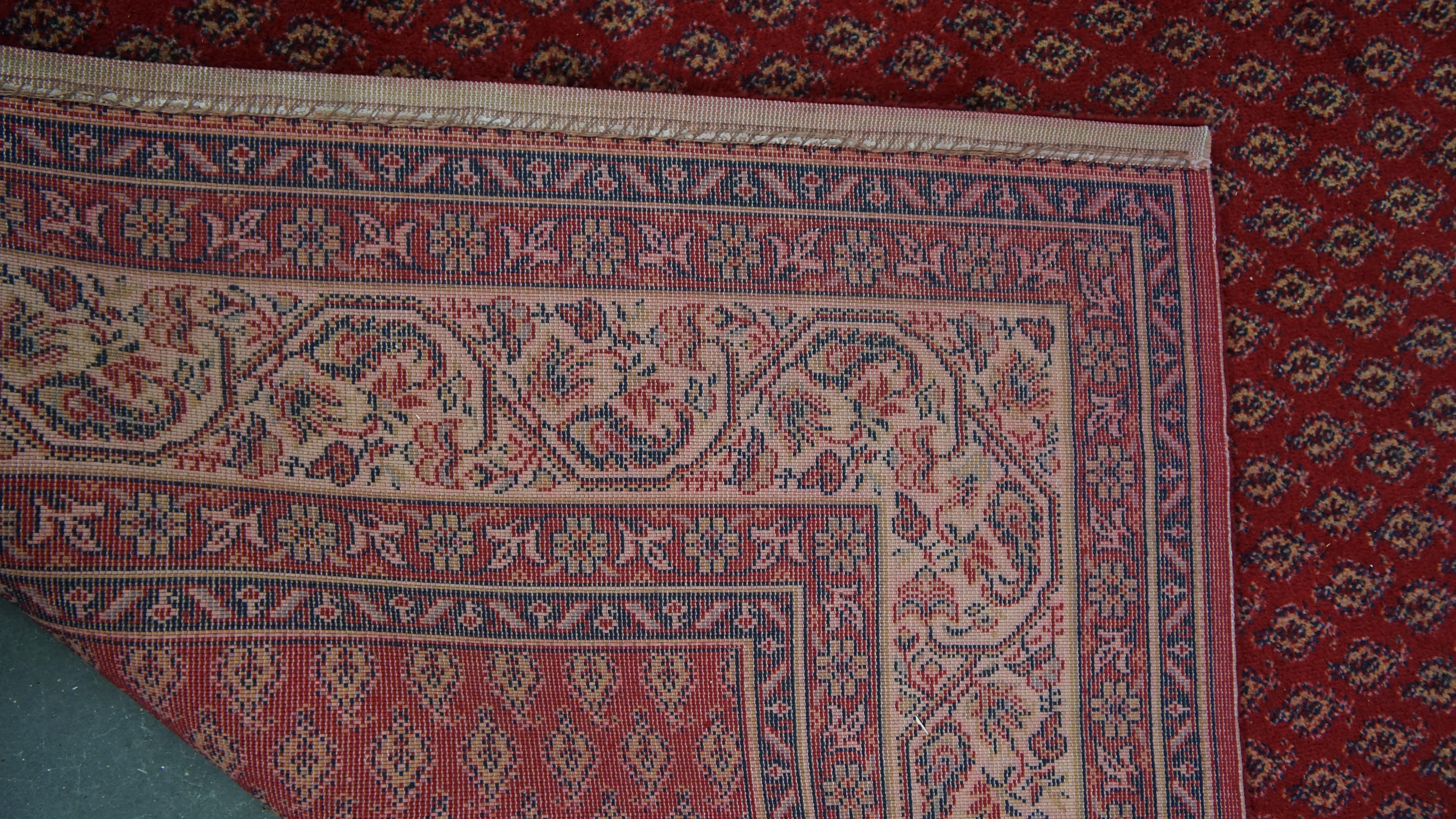 Make your home shine with this beautiful rug. It has lovely colors and stunning details. Rugs like this are not only a popular item for the living room, but also consider using it in the bedroom, office, or hallway. A rug adds extra coziness and