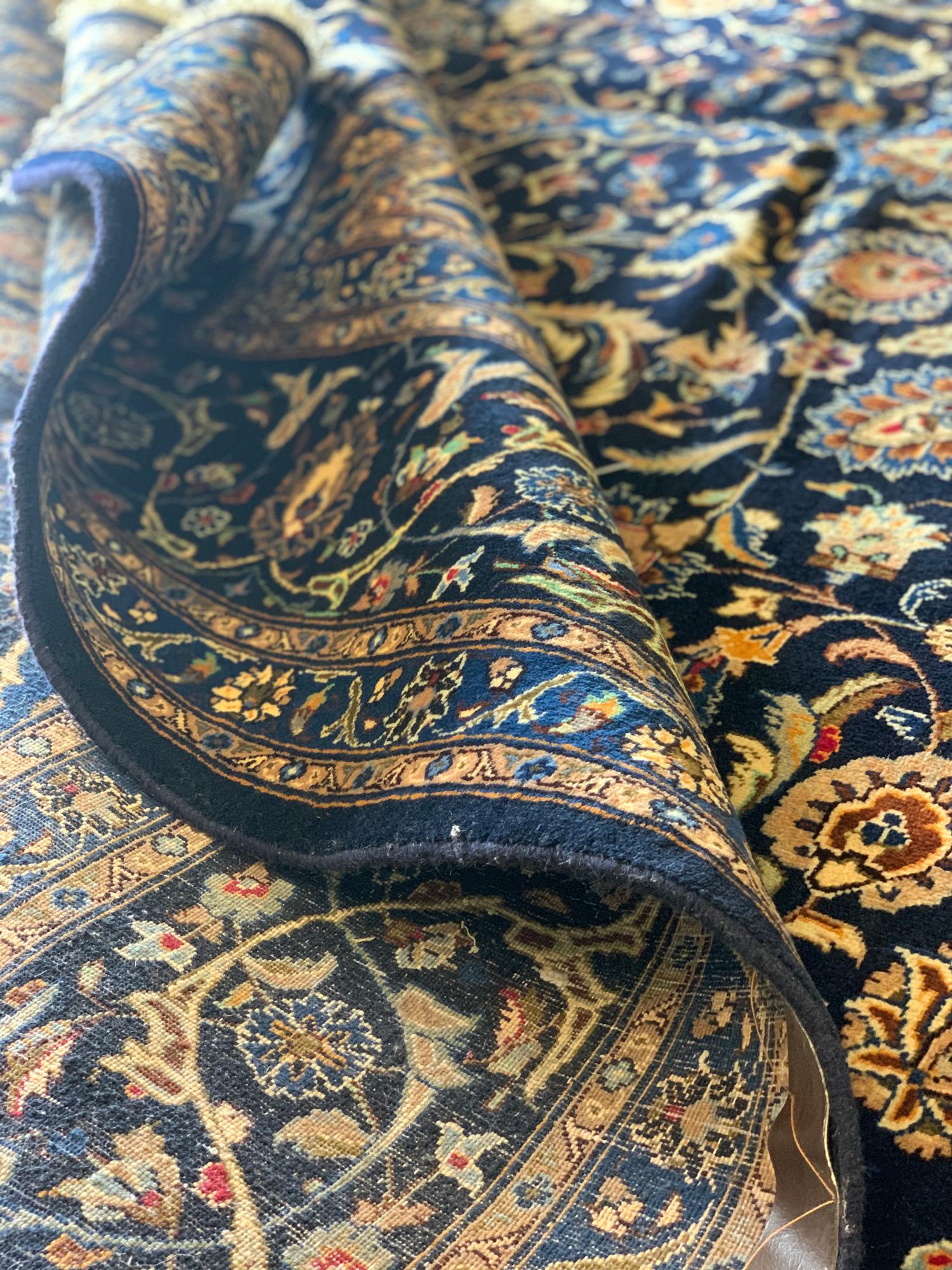 Großer Oriental5 Teppich aus blauer und beiger Wolle im Vintage-Stil im Angebot 4