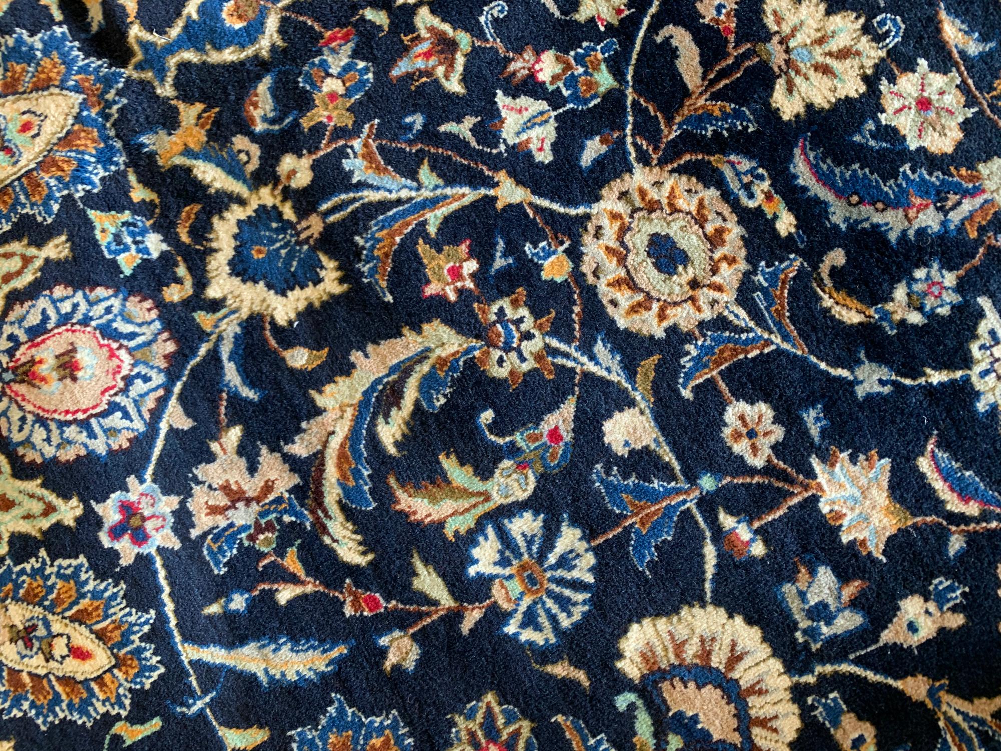 Großer Oriental5 Teppich aus blauer und beiger Wolle im Vintage-Stil im Angebot 2