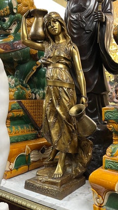 Grande sculpture orientaliste en bronze de femme égyptienne d'après Georges Charles Coudray
