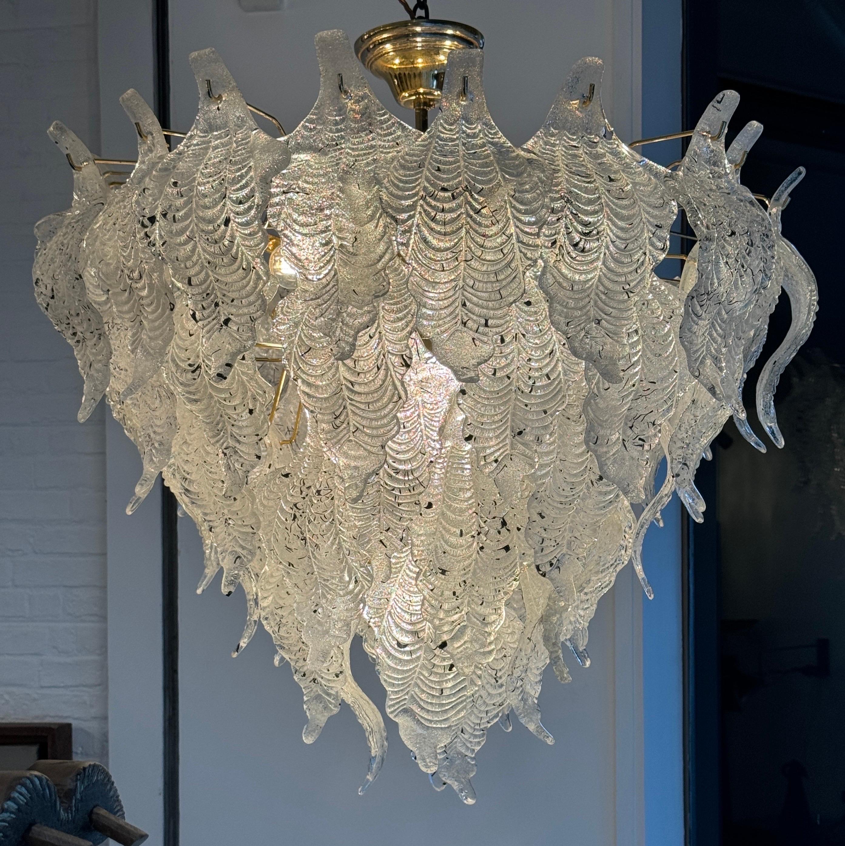 Großer originaler 1960er Murano-Glasblatt-Kronleuchter im Angebot 2