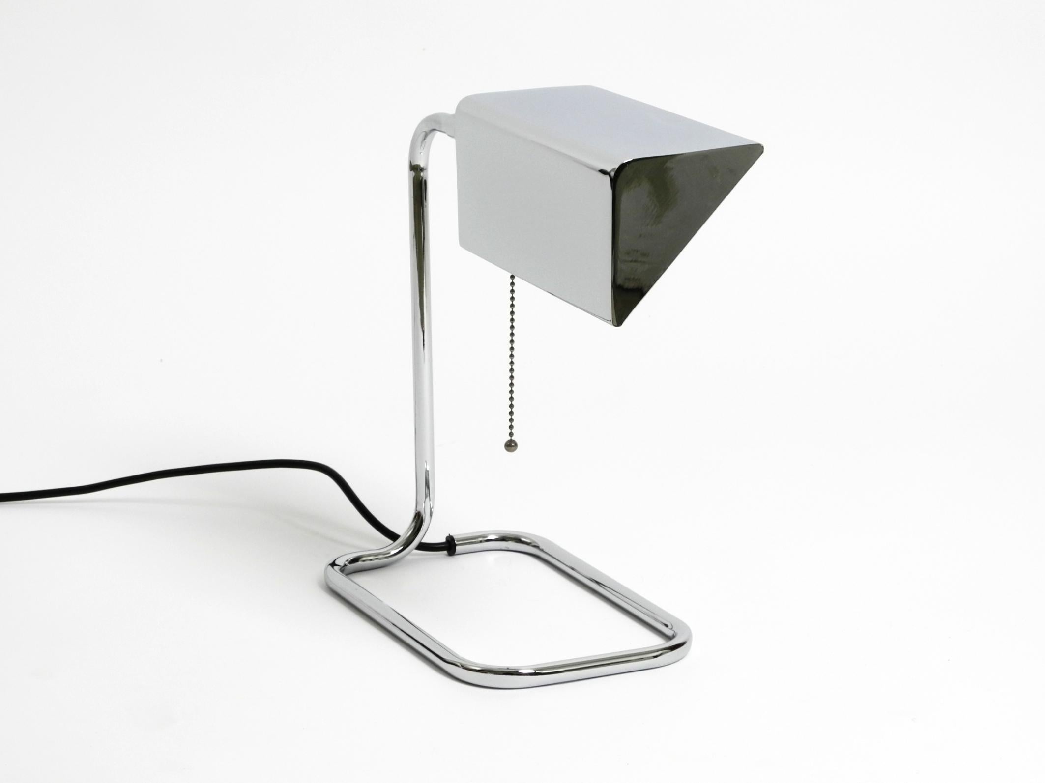 Large original 1980s chrome table lamp by Florian Schulz For Sale 5