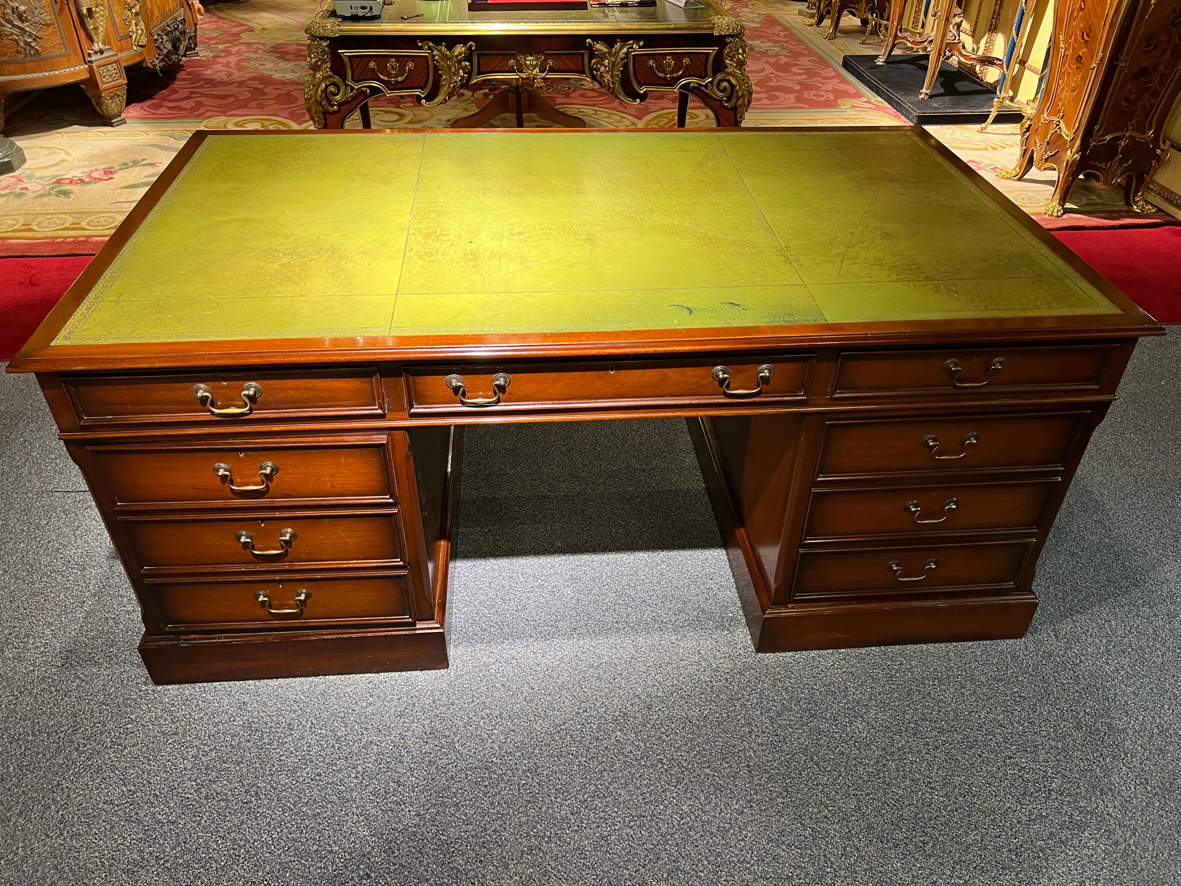 Large original 20th Century Classical English Partner Desk, circa 1910-1920 For Sale 11