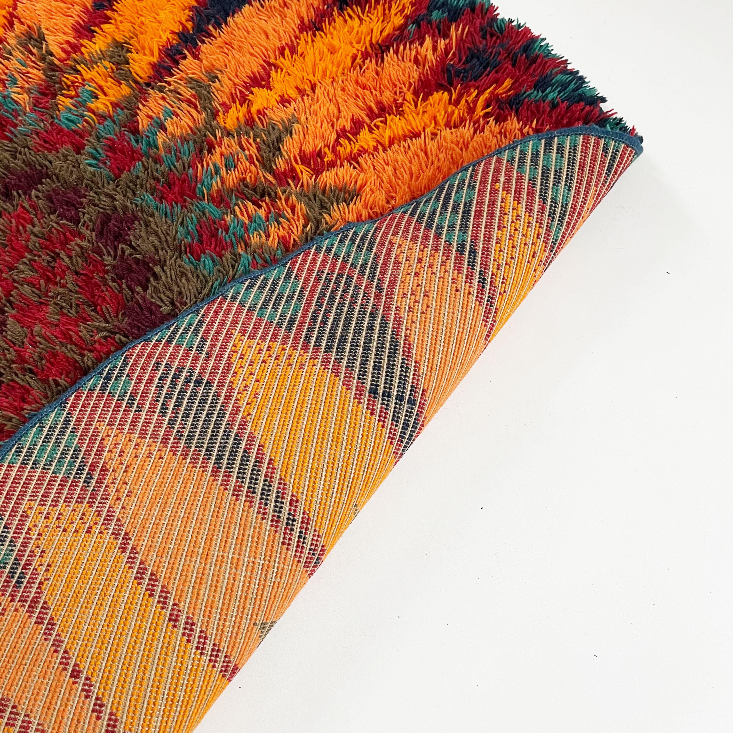 Grand tapis Rya danois psychédélique à poils hauts d'origine par Ege Taepper Deluxe, 1970 6