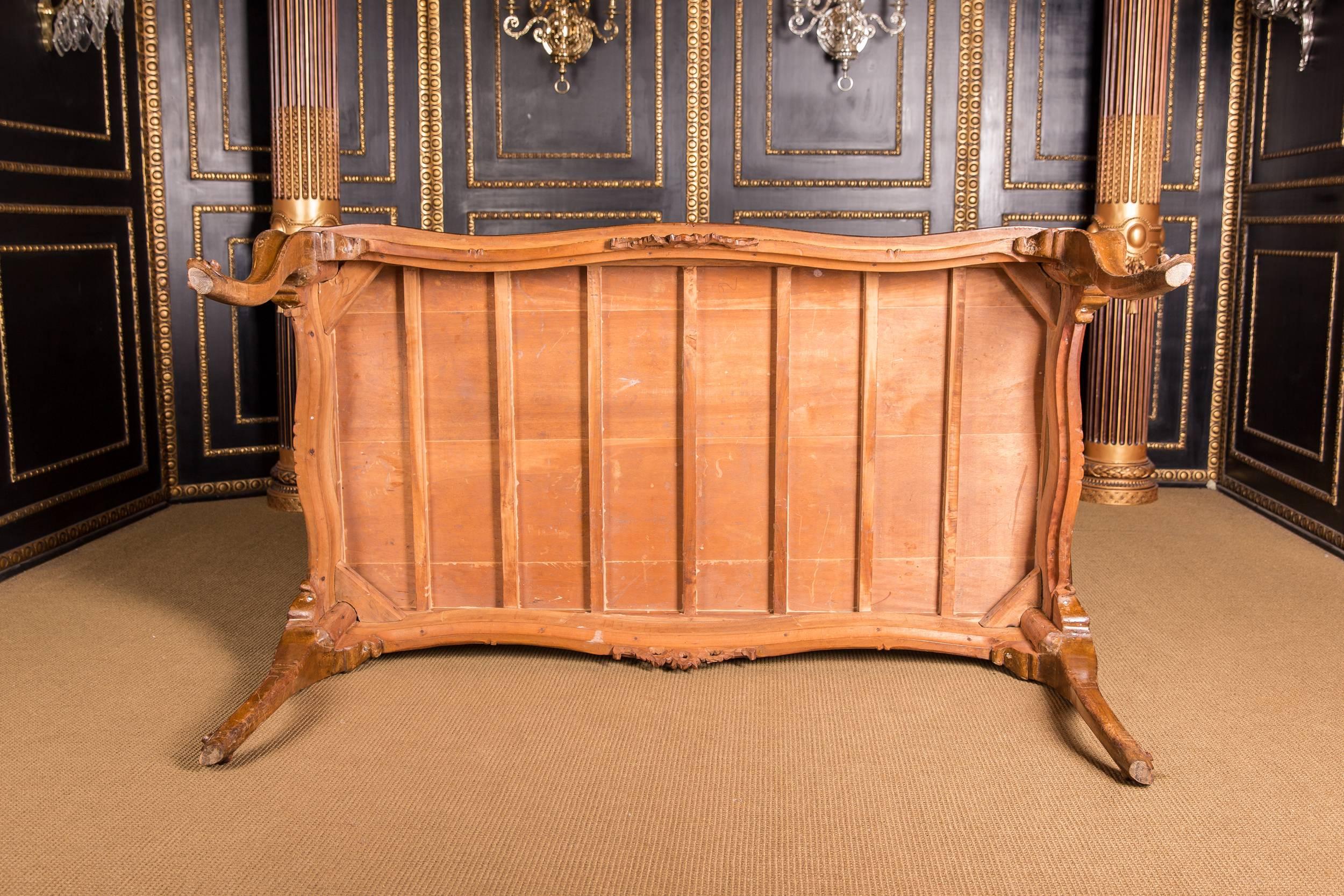 Large Original Dining Table Neo Baroque, circa 1870 Walnut Veneer 3