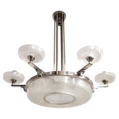 Grand lustre français Hettier Vincent en bronze nickelé et verre gravé