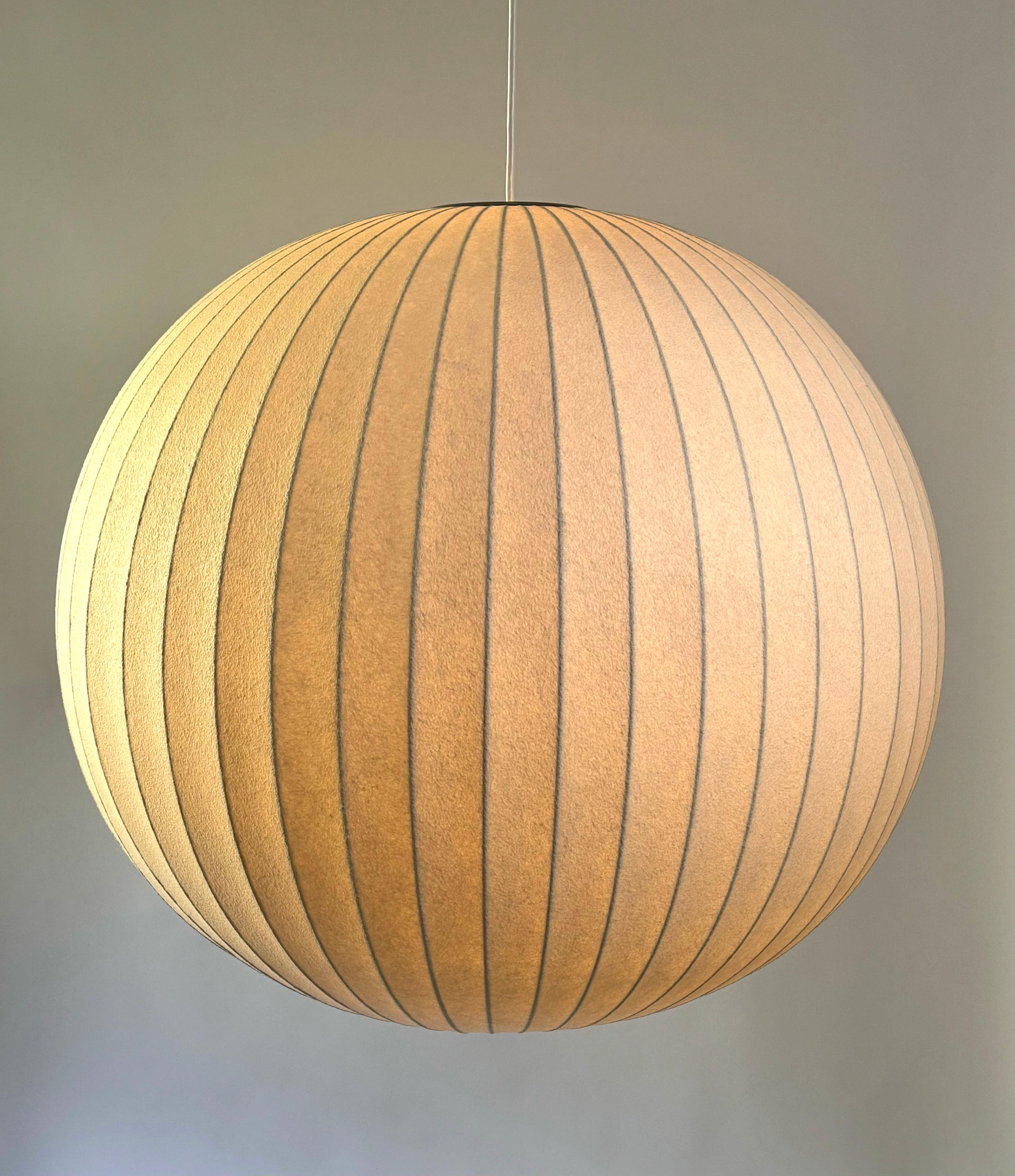 Mid-Century Modern Large Original George Nelson Bubble Lamp for Howard Miller Clock Company (A) For Sale