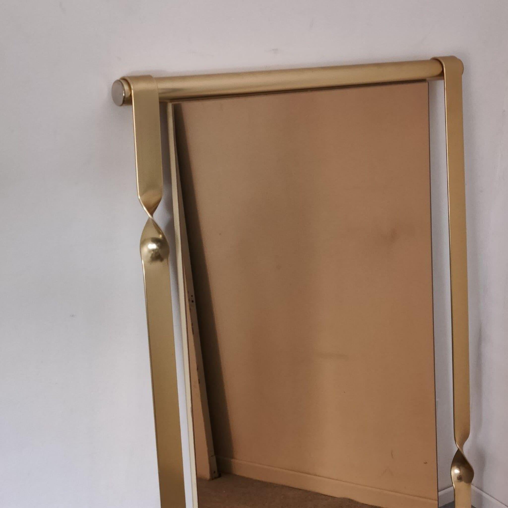 Fin du 20e siècle Grand miroir italien original en bronze et laiton de Luciano Frigerio, Italie, 1970 en vente