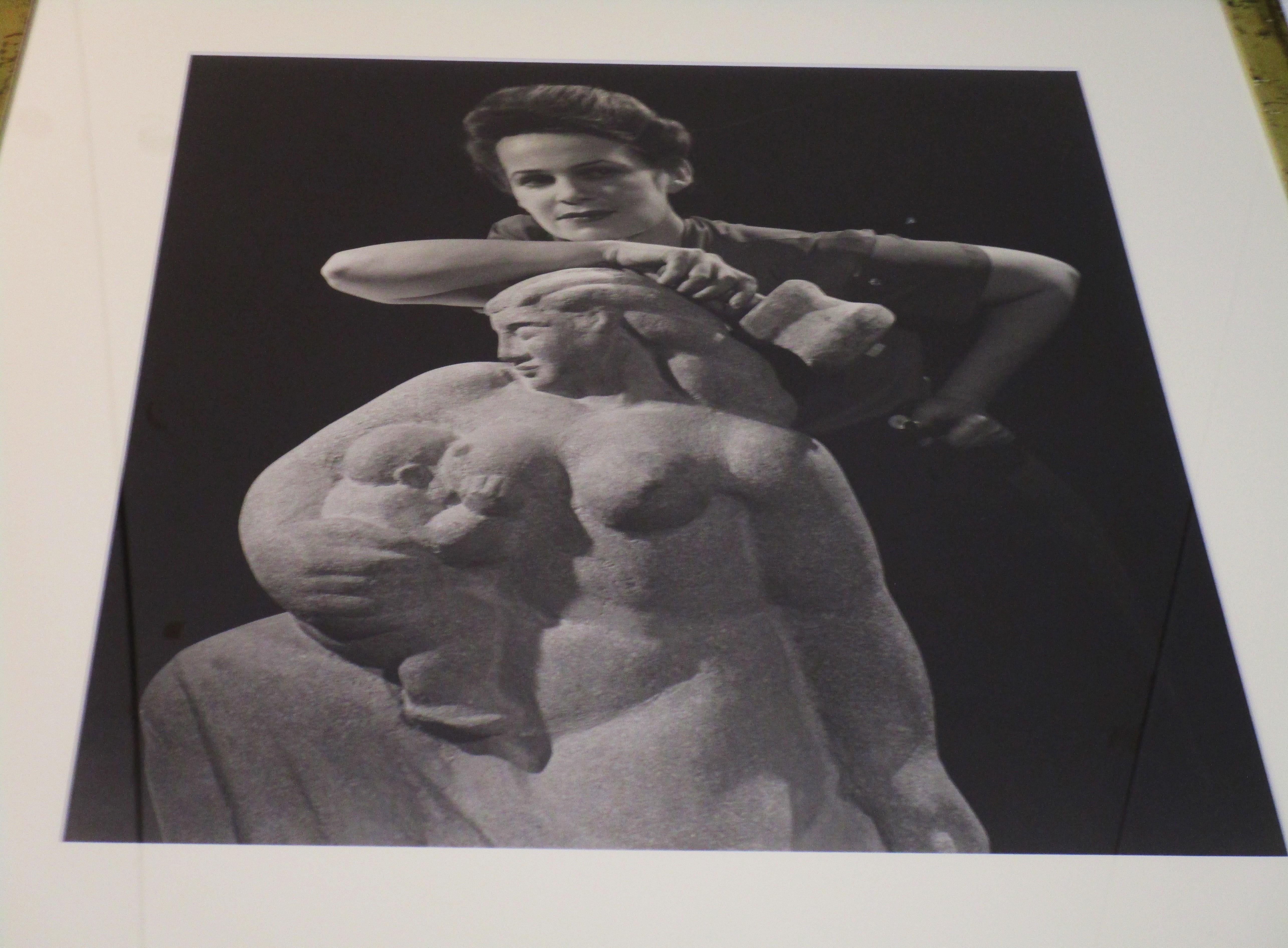 Großer Fotoskulptur mit Gelatinesilberdruck und Skulptur, um 1930 (amerikanisch) im Angebot