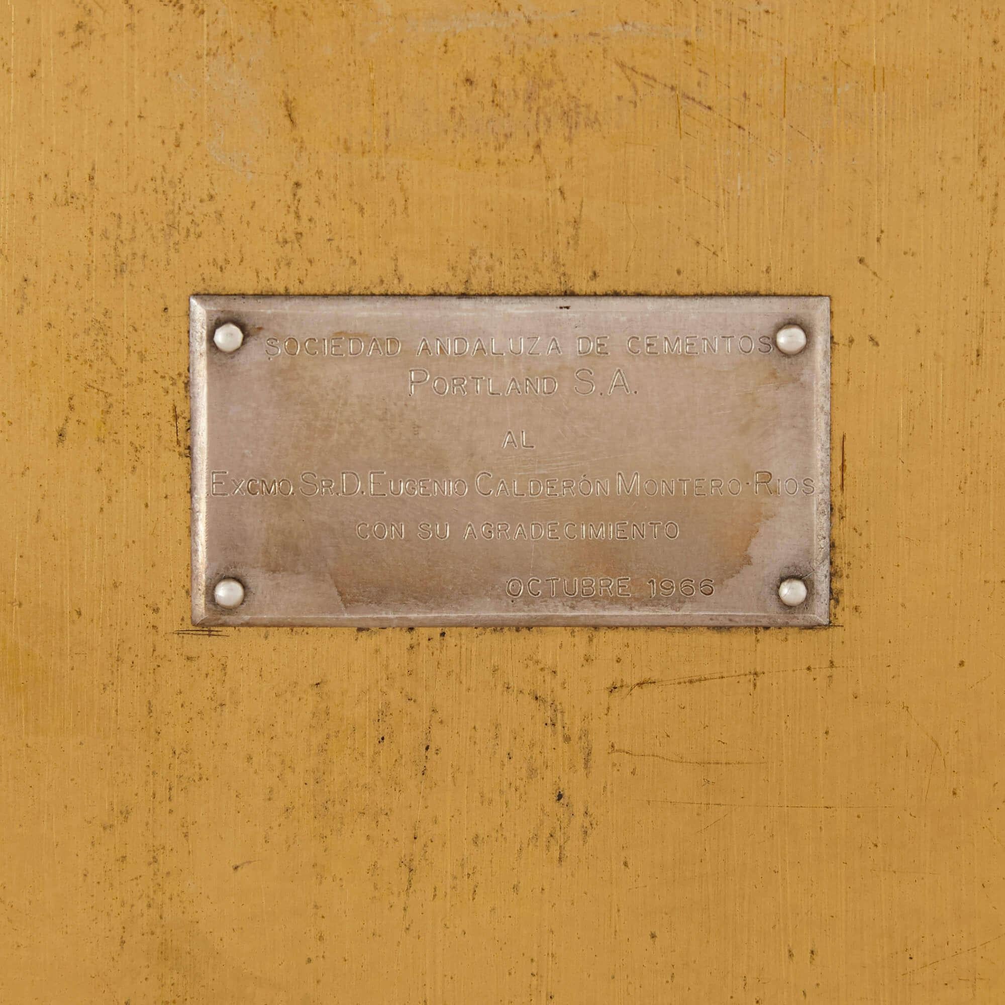 Émail Grande pendule trois pièces en bronze doré et émail cloisonné en vente