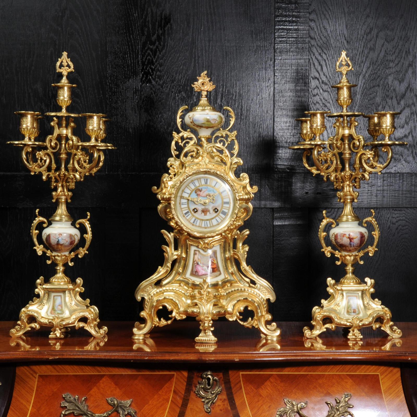Large Ormolu and Sèvres Porcelain Rococo Antique Clock Set In Good Condition In Belper, Derbyshire