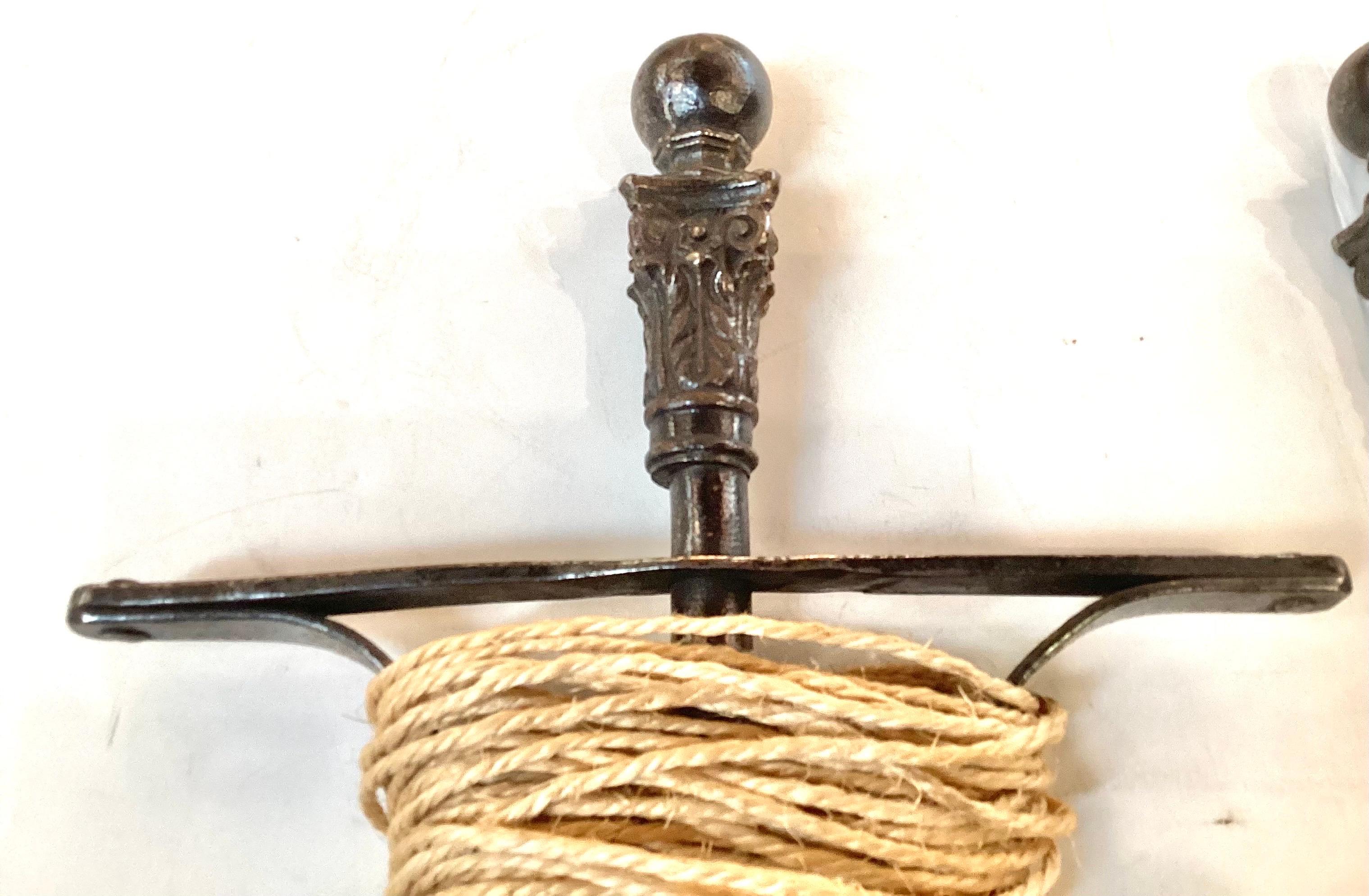 Corde Large Ornate Antique Garden Measuring Instument en vente