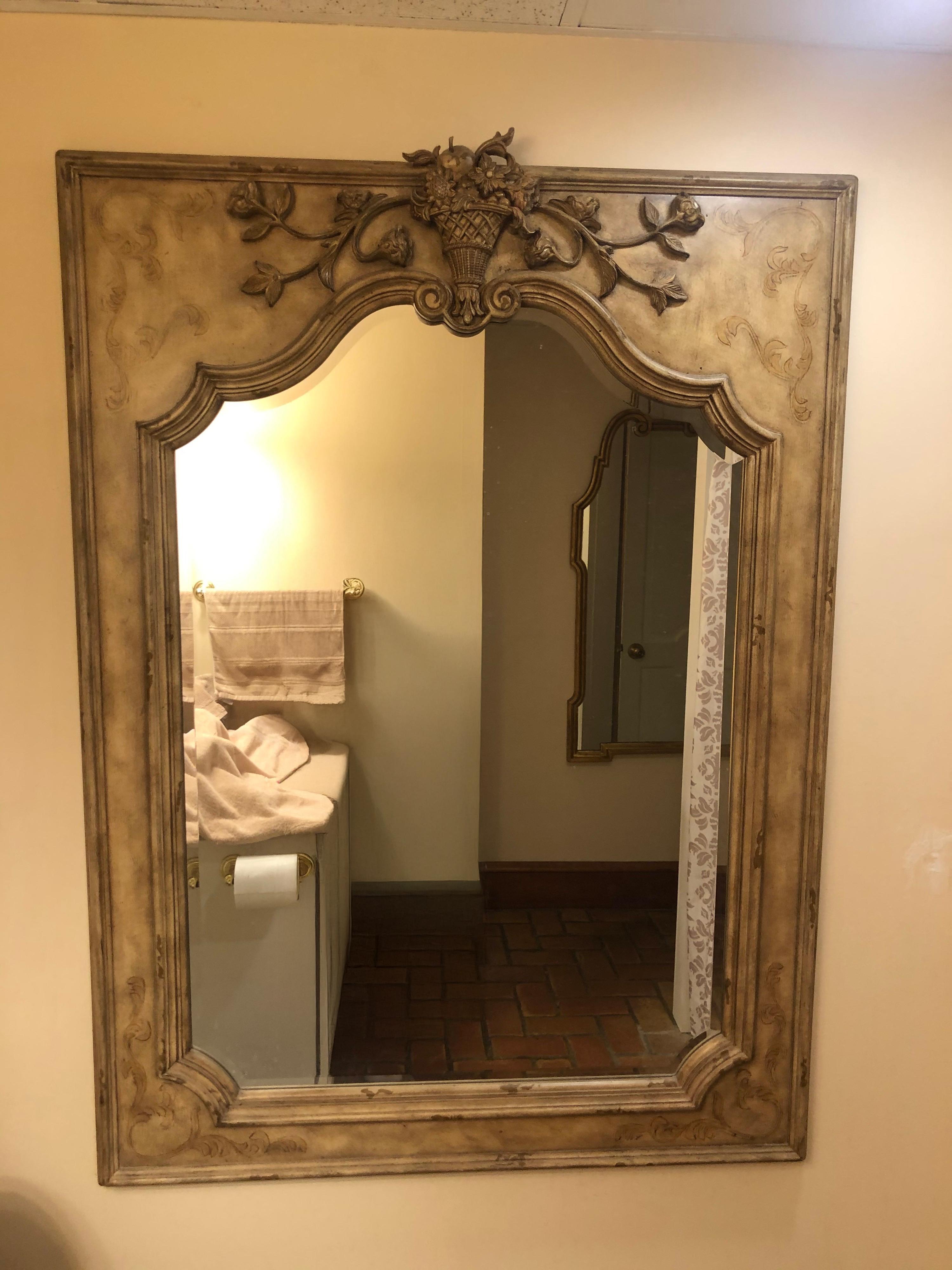 Espejo grande ornamentado de gran tamaño by Domain en venta 4