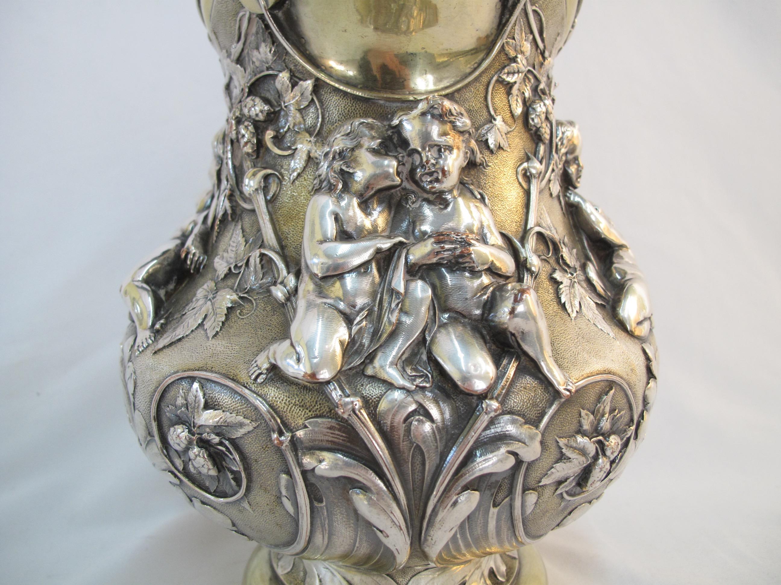 Silver Plate Large Ornate Putti Cavorting Among Hops Repousse Pitcher Elkington 19th Century For Sale