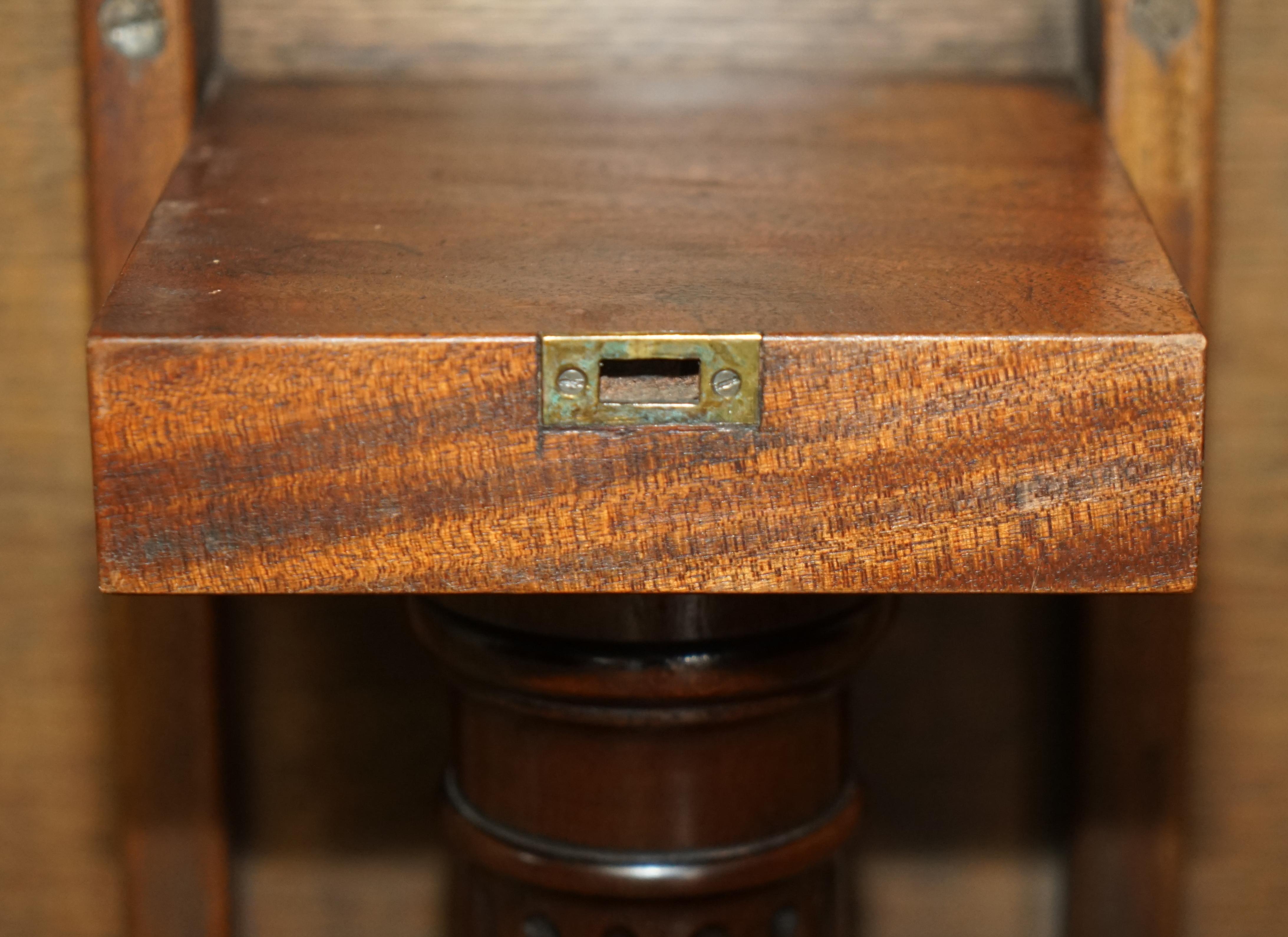 Large Ornately Carved Antique Hardwood & Green Leather Tilt Top Centre Table For Sale 13