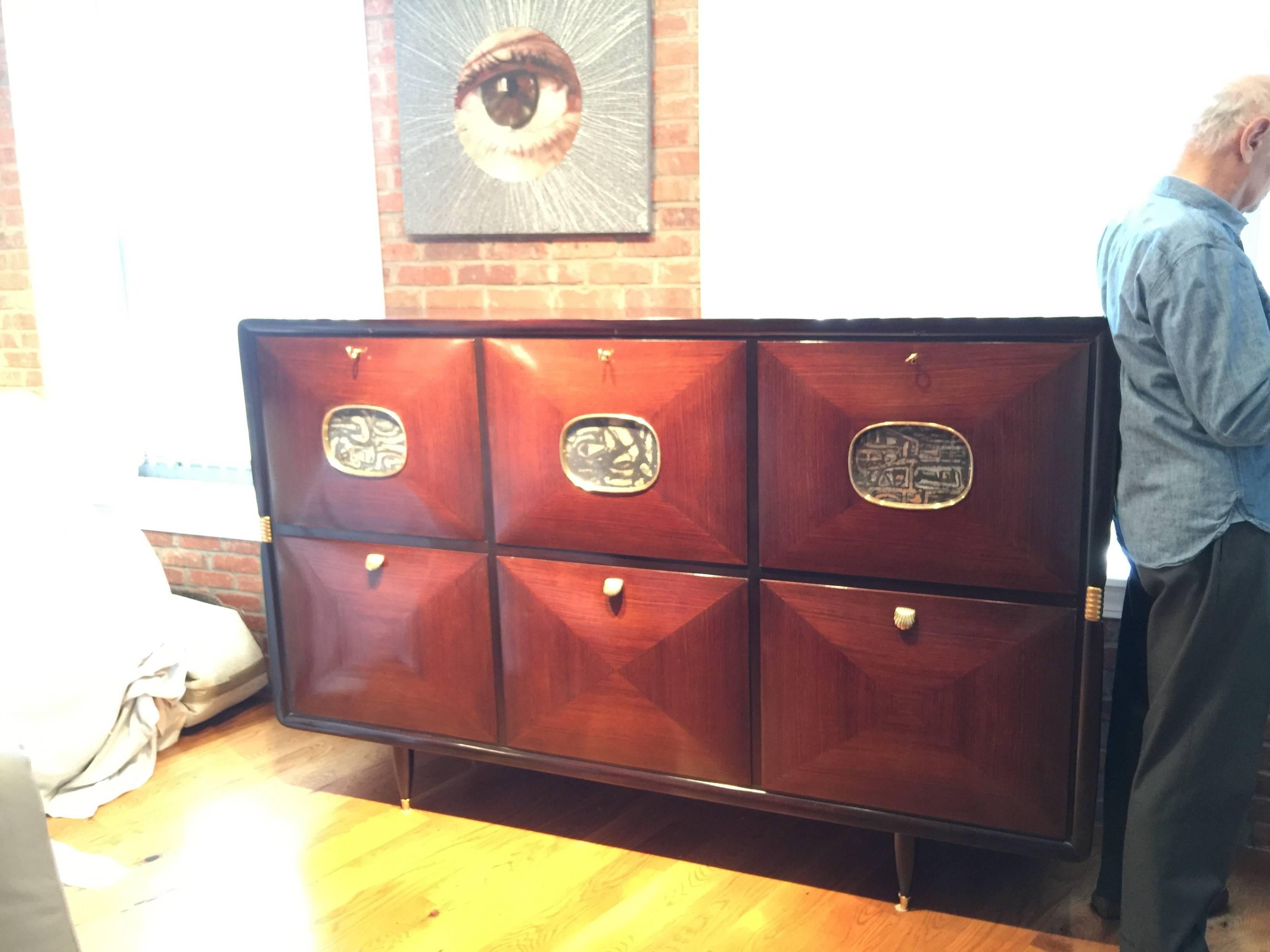 Mid-Century Modern Large Italian Cabinet Buffet, Italy, 1950 For Sale