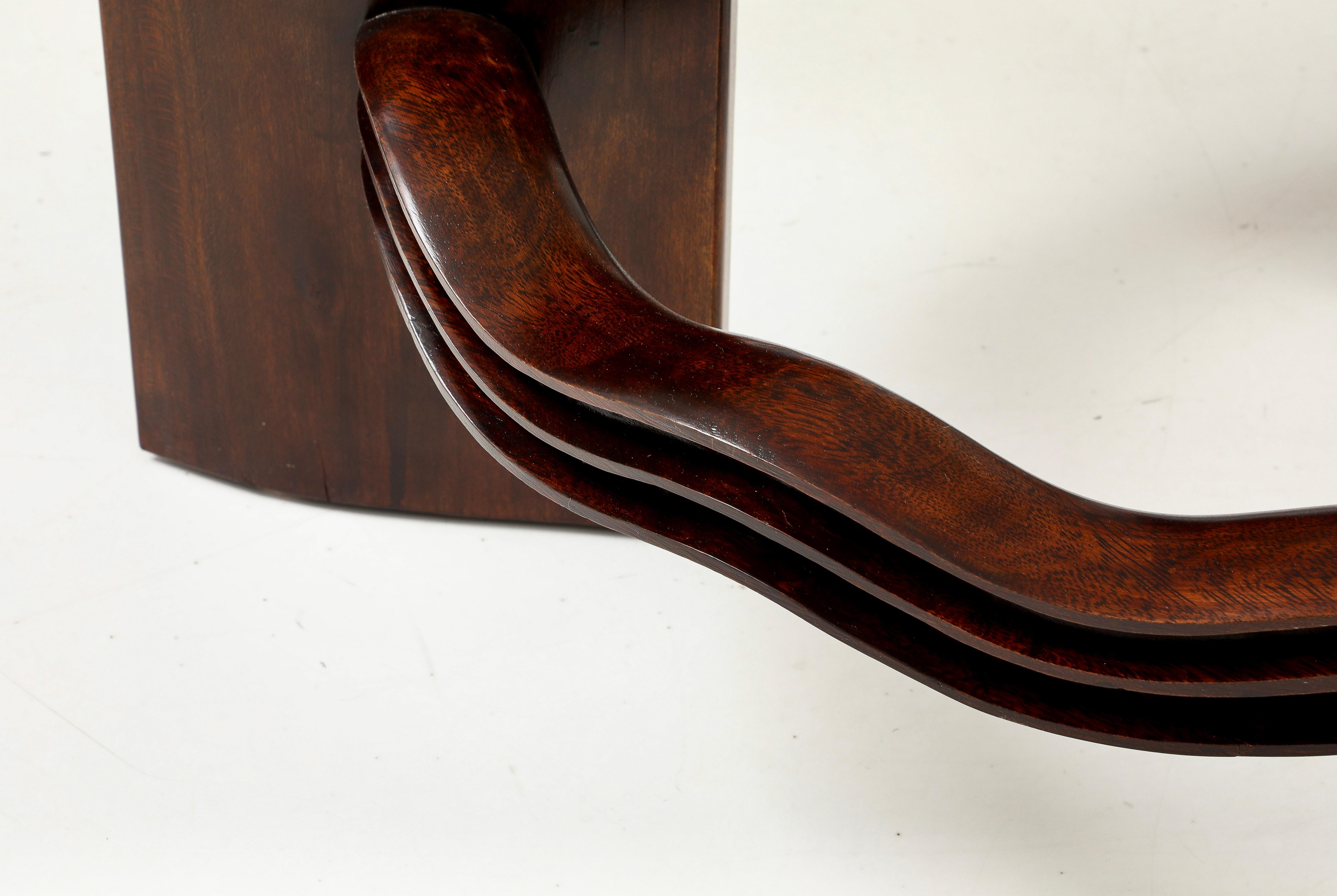 Metà XX secolo Grande tavolo da cocktail circolare in Wood Wood e vetro di Osvaldo Borsani in vendita