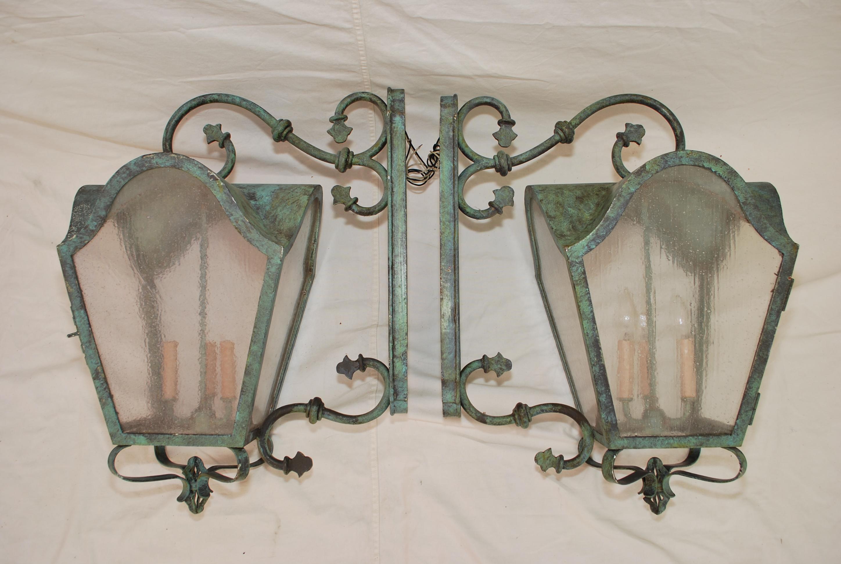 Large outdoor sconces For Sale 3