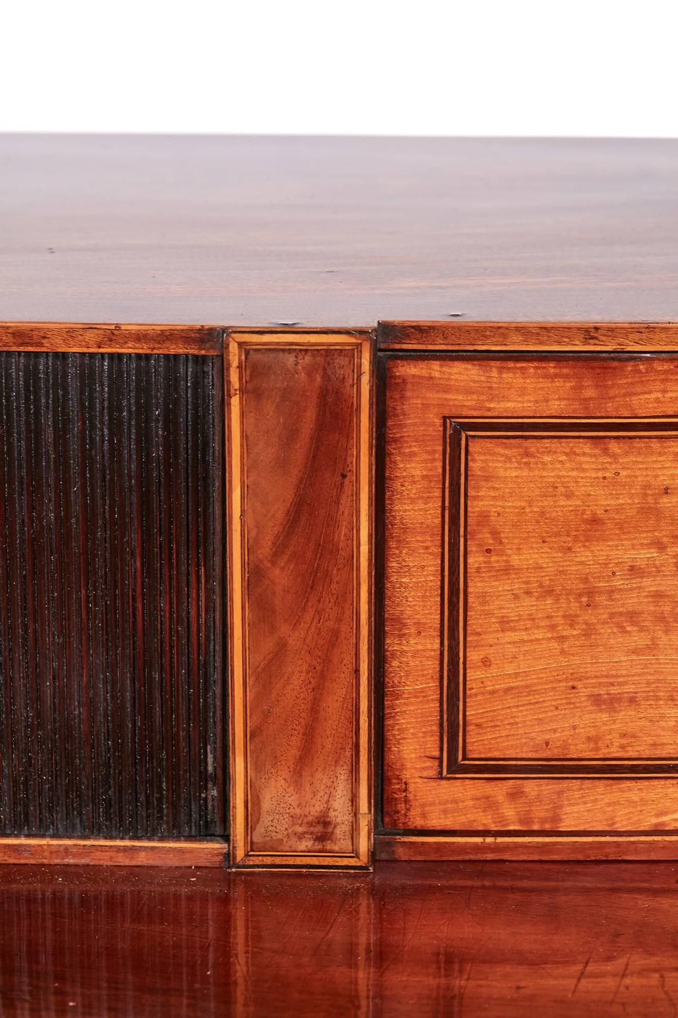 Large Outstanding Quality Georgian Inlaid Mahogany Sideboard 4